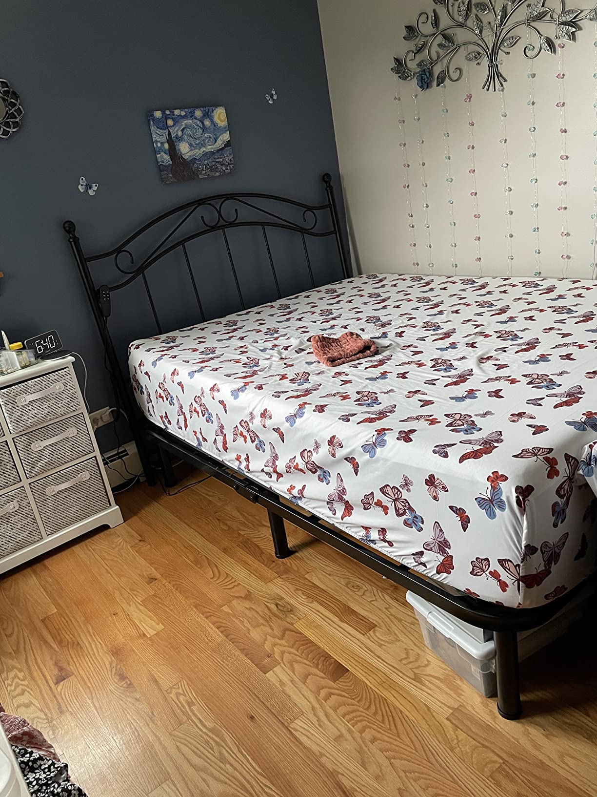 Linenspa Adjustable Bed Base - Motorized Head and Foot Incline - Full customer photo 1