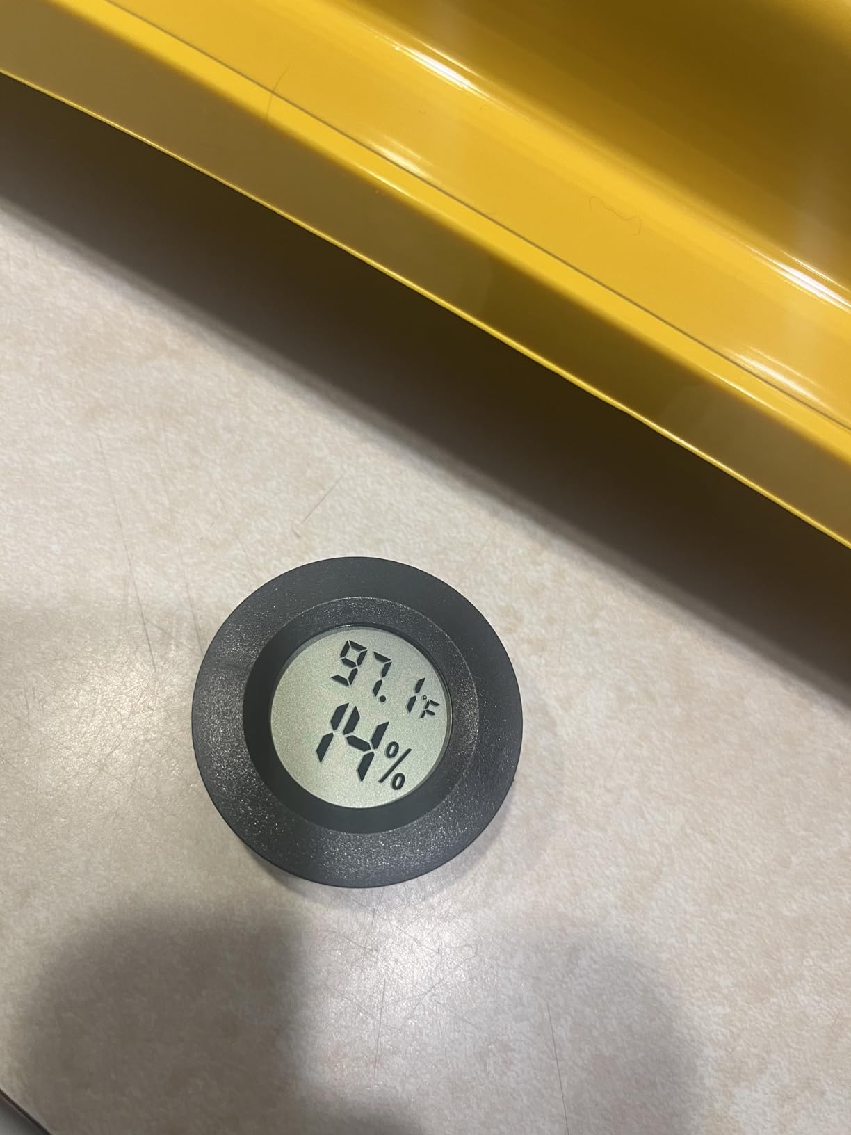 Brinsea Ecoglow Safety 1200 Chick or Duckling Brooder, Adjustable Height & Angle Brooder Plate, Ideal for Chicken Coops Poultry Heating with Safety Indicator, 18 Watts customer photo 2