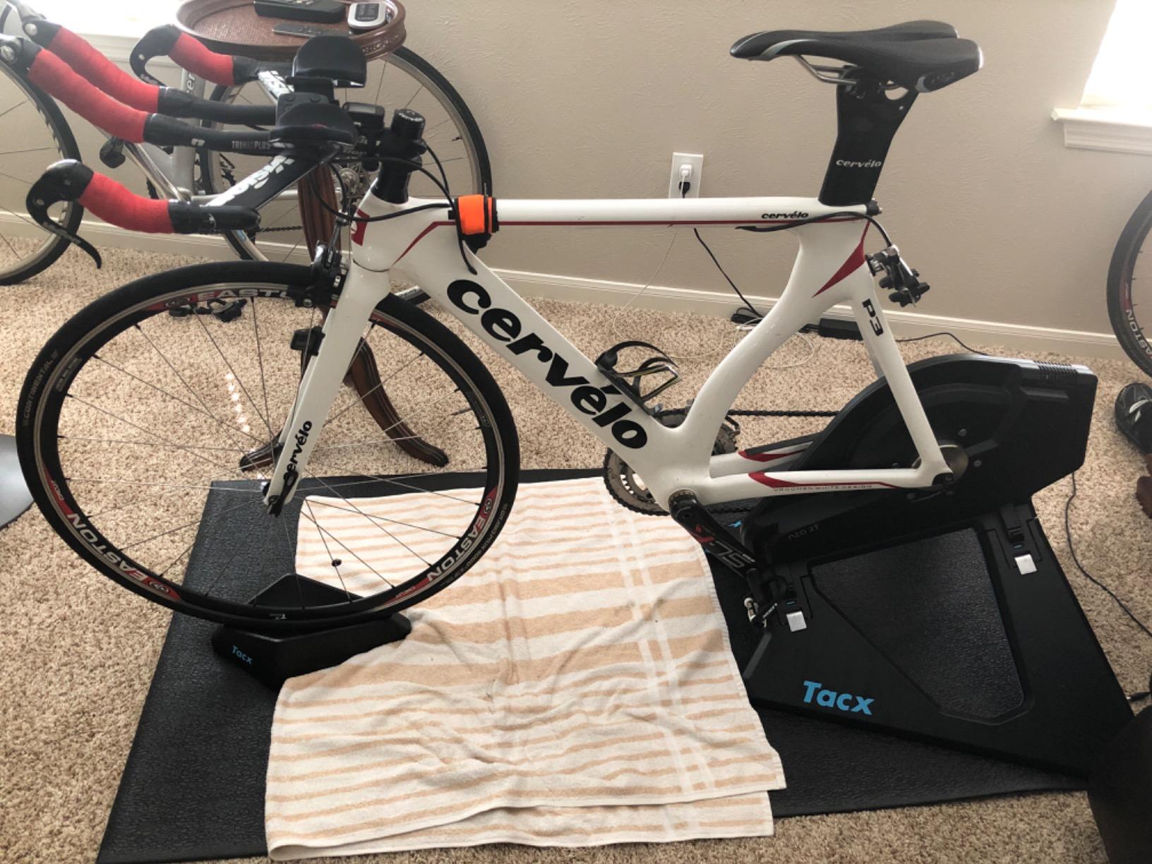 Garmin Tacx Neo 2T Smart Trainer - Premium with Multidirectional Movement customer photo 1