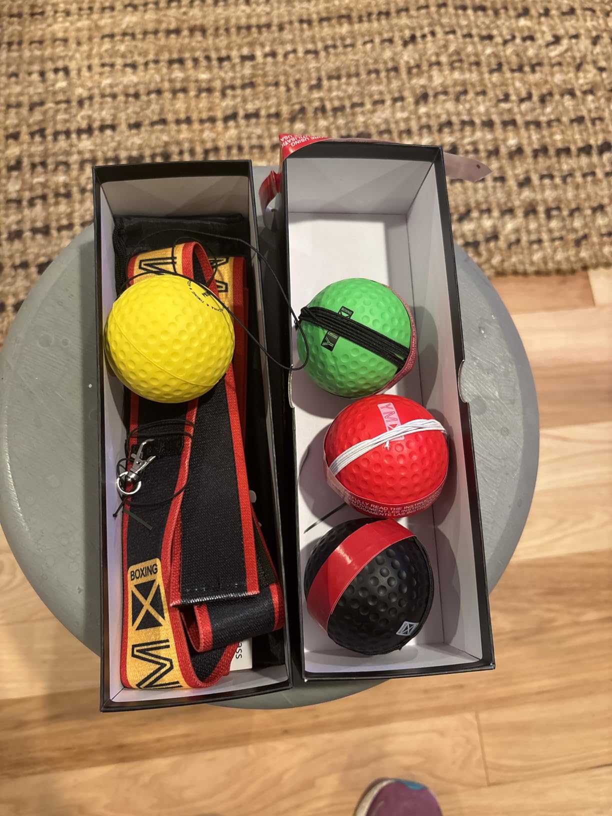 YMX BOXING® Ultimate Reflex Ball Set with Counter App - 4 React Reflex Ball Plus 2 Adjustable Headband, Great for Reflex, Timing, Accuracy, Focus & Coordination Training for Boxing, MMA and Krav Mega customer photo 1