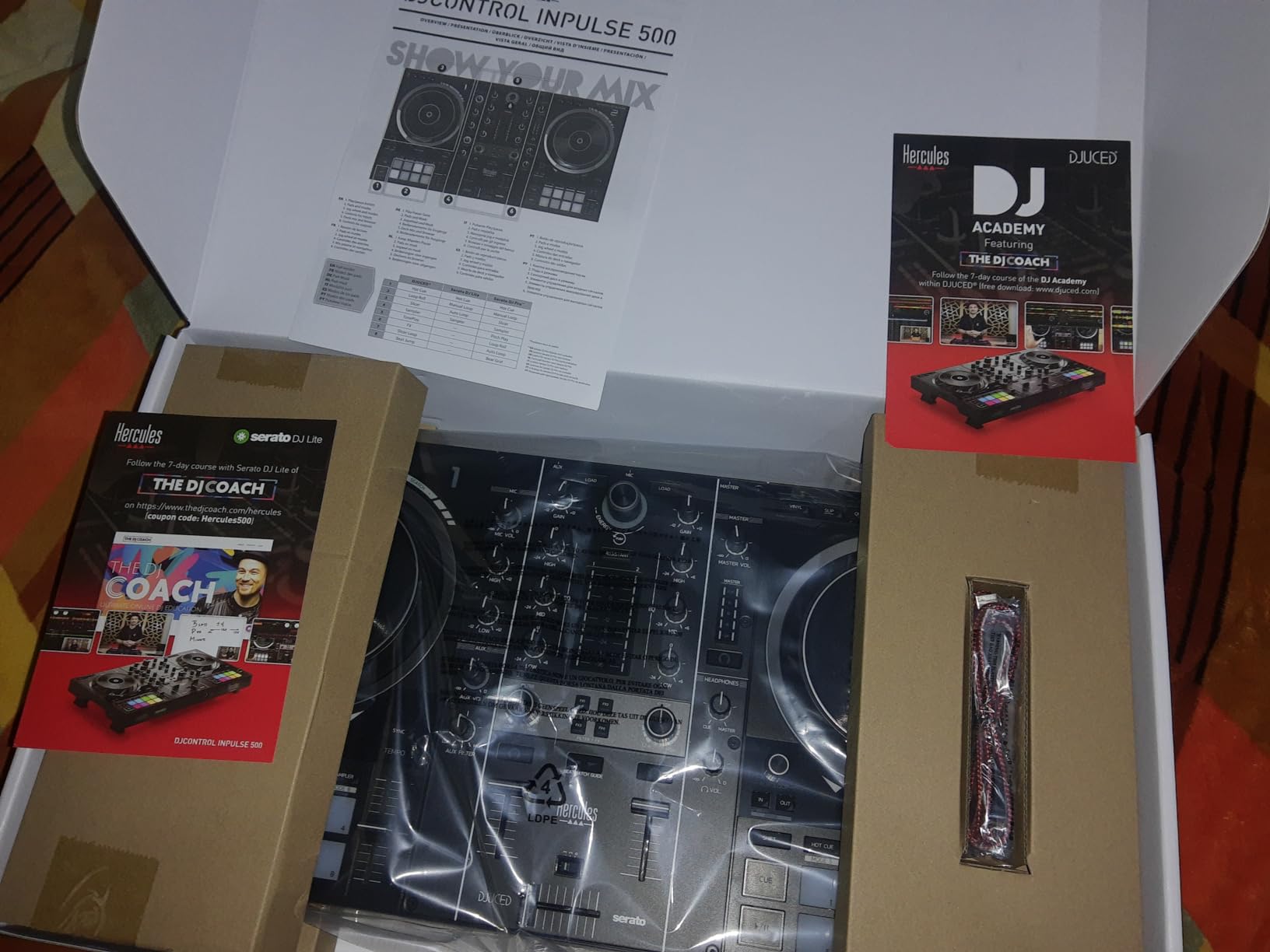 Hercules DJControl Inpulse 500 2-Deck DJ Controller with Built-in Sound Card, 16 Pads, and DJUCED Software customer photo 2