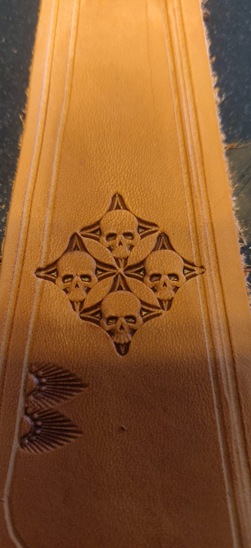 DandS ltd Skull Leather Stamp Tool, Professional Steel Craft Tool for Leatherworking, Embossing, Carving & Stamping Leather Projects, Belts, Wallets & DIY Projects, Compatible with Mallet #378 customer photo 1