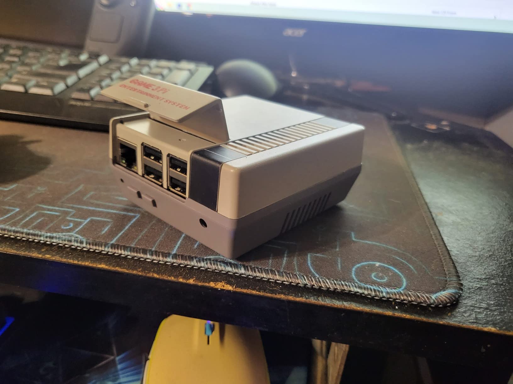 Case for Raspberry Pi 3B+ with Fan, Retro Gaming Nes3Pi Case with Cooling Fan, Pi Heatsinks for Raspberry Pi 2B/3B/3B+ customer photo 1