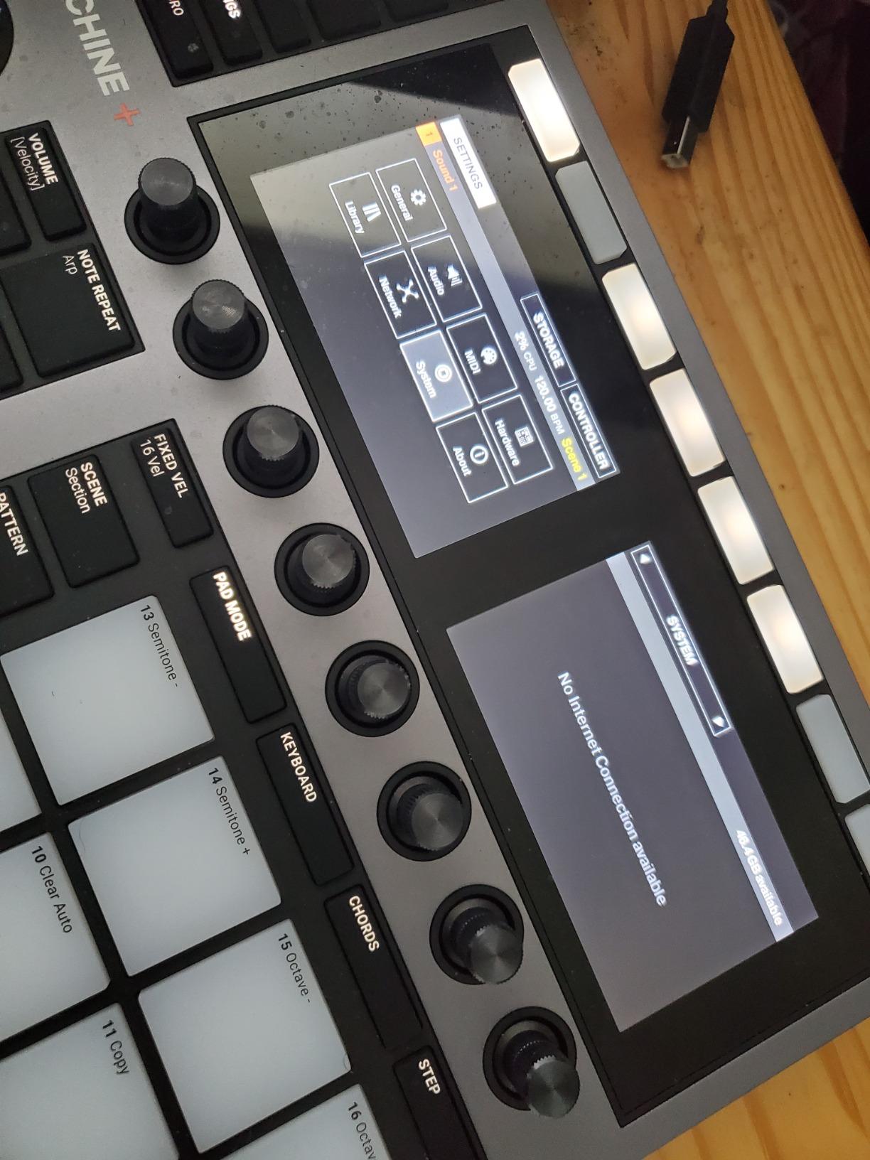 MASCHINE+ Production Workstation customer photo 1