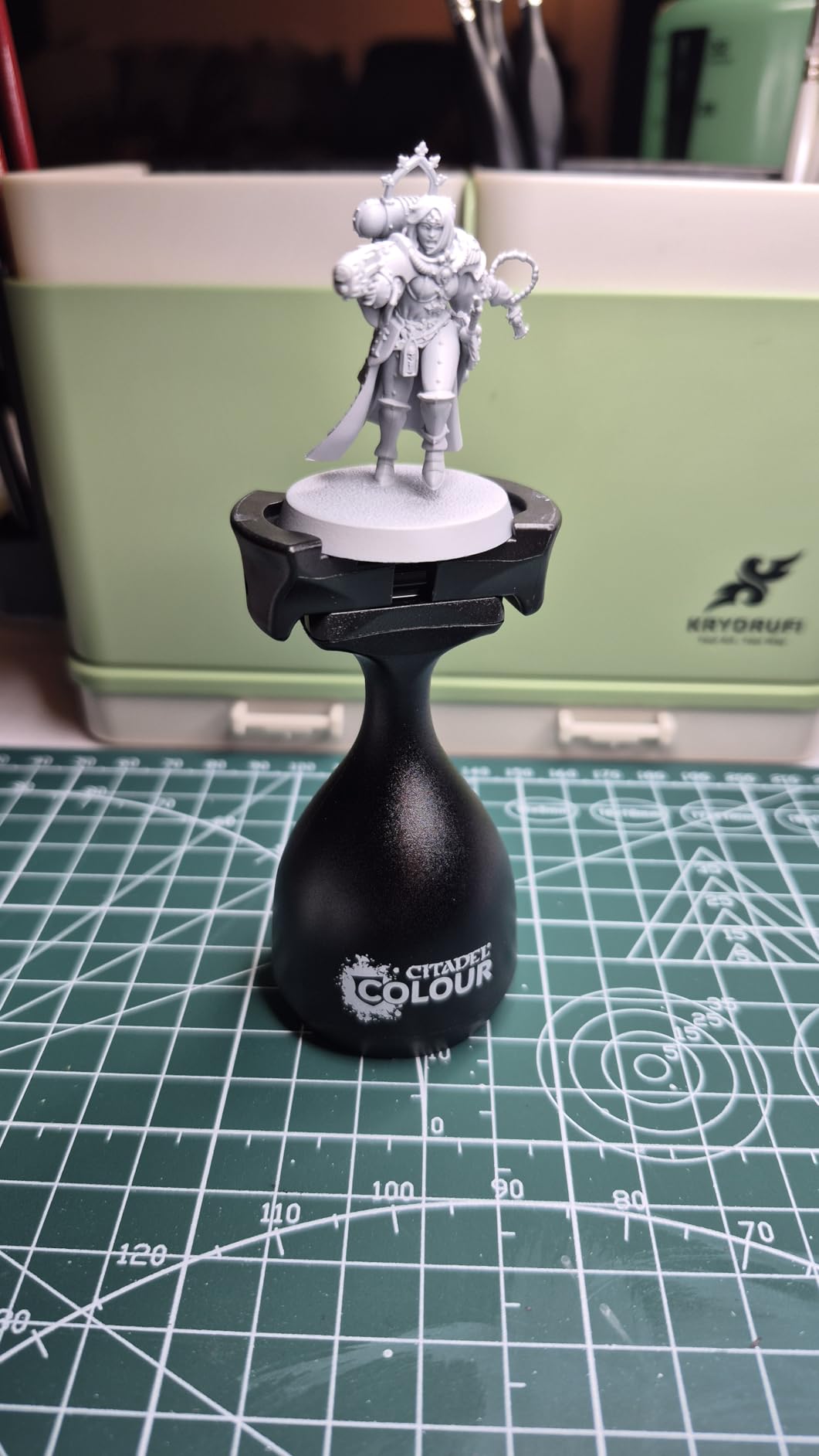 Games Workshop - Citadel Colour Painting Handle (Mk2), Black, Grey customer photo 2