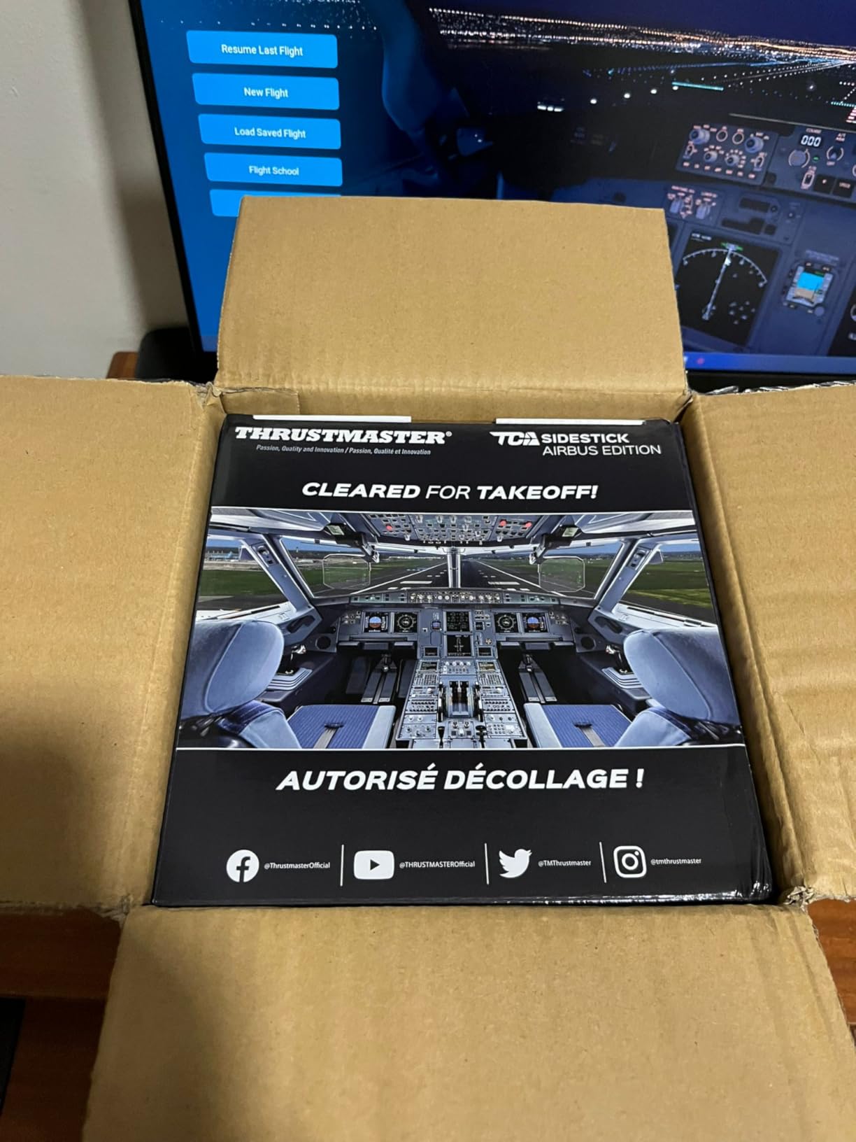 Thrustmaster TCA Quadrant Add On Airbus Edition (Compatible with PC) customer photo 2