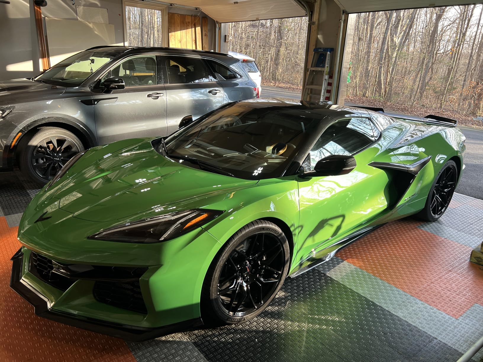 Turtle Wax Hybrid Solutions Ceramic Graphene Paste Wax for Car Detailing, High Gloss Shine, Extreme Water Beading, Long-Lasting Protection, for Paint, Glass Metal, Wheels and More, 5.5 oz customer photo 1