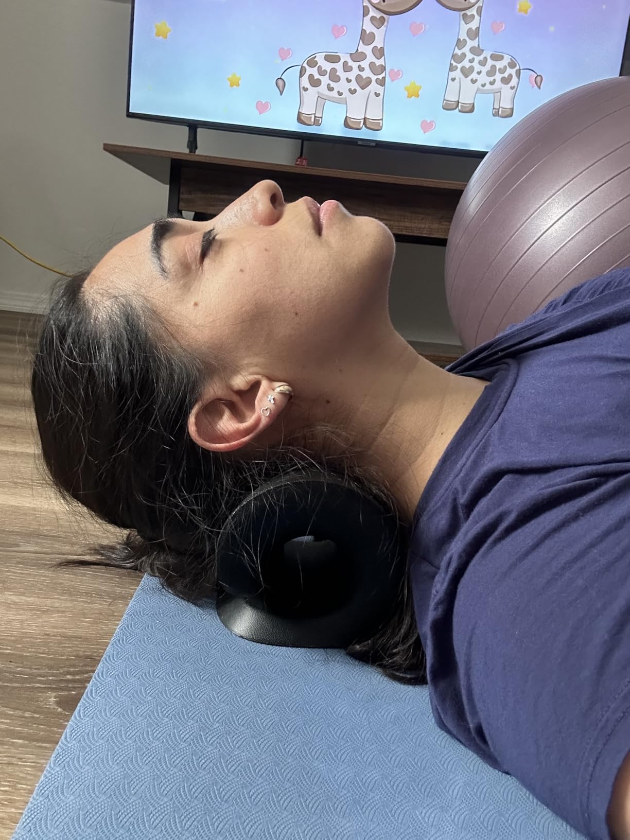 RESTCLOUD Neck and Shoulder Relaxer, Cervical Traction Device for TMJ Pain Relief and Cervical Spine Alignment, Chiropractic Pillow, Neck Stretcher customer photo 1