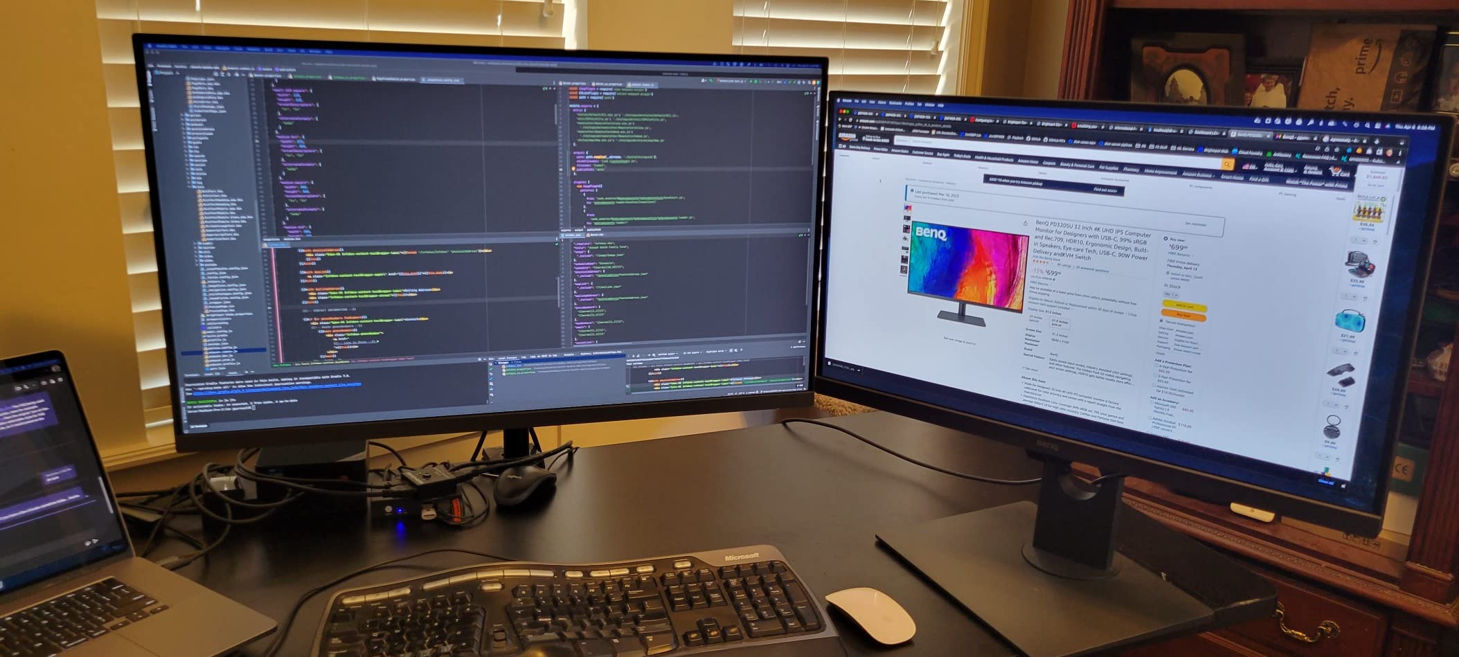 BenQ PD3205U Mac-Ready Monitor 32 4K UHD 99% Rec.709 & sRGB, IPS, DeltaE ≤3, ICC Sync, Calibration Report, AQCOLOR, Uniformity HotKey Puck Ergonomic DisplayPort, USB-C (90W), USB Hub customer photo 2
