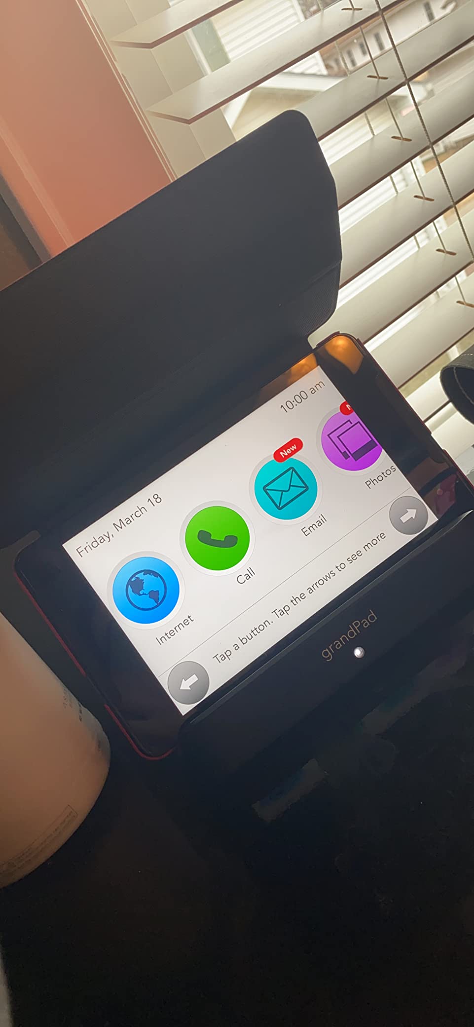 Easy to Use Tablet & Phone for Seniors [Locked - Not Compatible with Other Wireless Carriers - Requires a Plan] customer photo 1