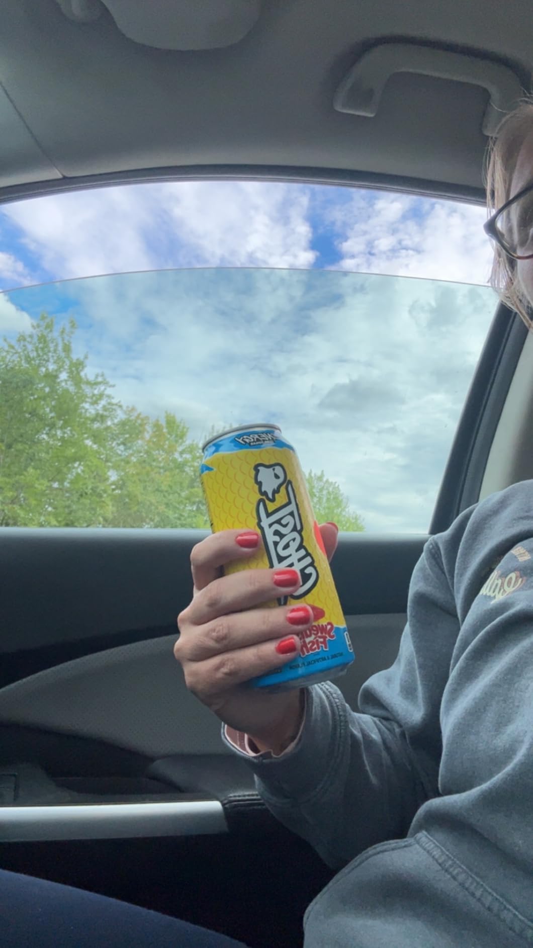 GHOST Energy Drink - 12-Pack, Swedish Fish, 16oz - Energy & Focus & No Artificial Colors - 200mg of Natural Caffeine, L-Carnitine & Taurine - Gluten-Free & Vegan customer photo 1
