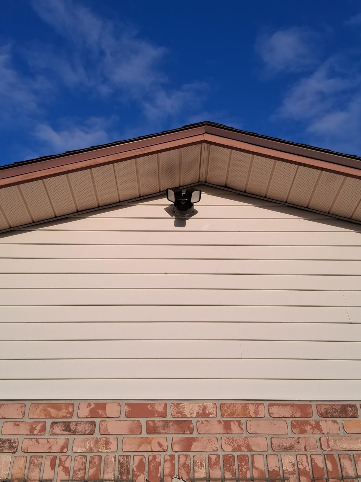 Blink Wired Floodlight Camera customer photo 1