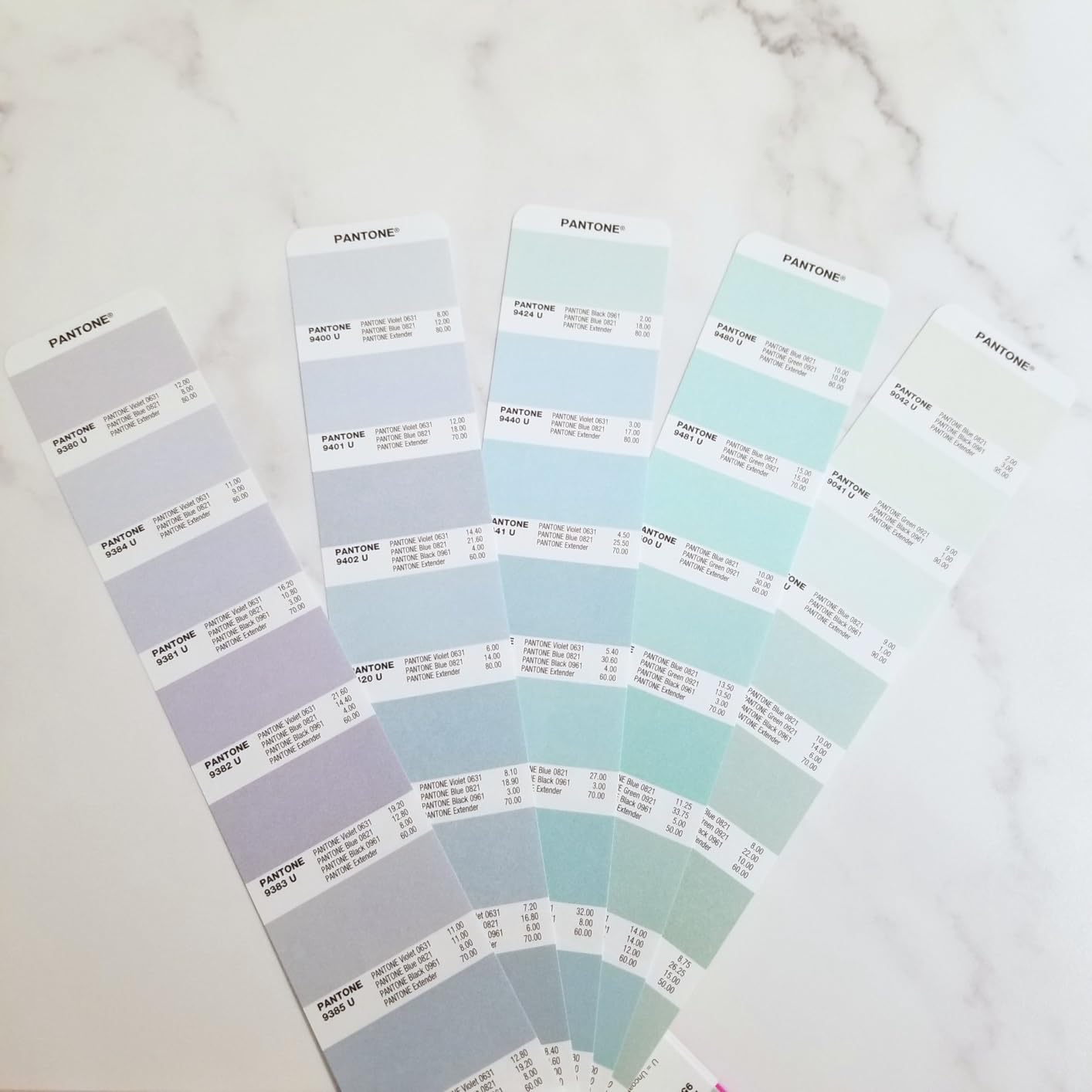 Color Bridge Guide Coated | Translate Colors into CMYK, HTML, and RGB | GG6103B customer photo 1