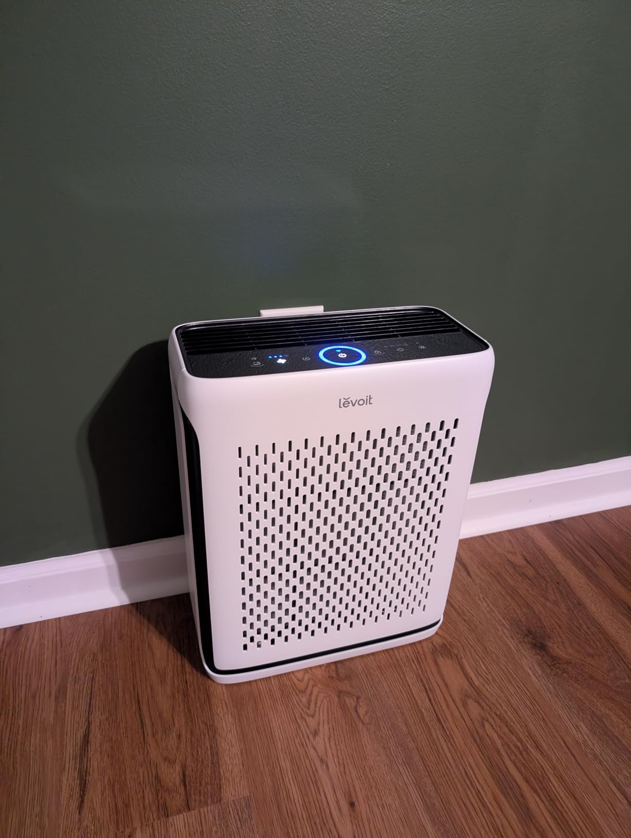 LEVOIT Air Purifier for Home Large Room Up to 1073Ft² with Air Quality Monitor, Smart WiFi, Washable Pre-Filter, Vital 100S-P, White customer photo 1