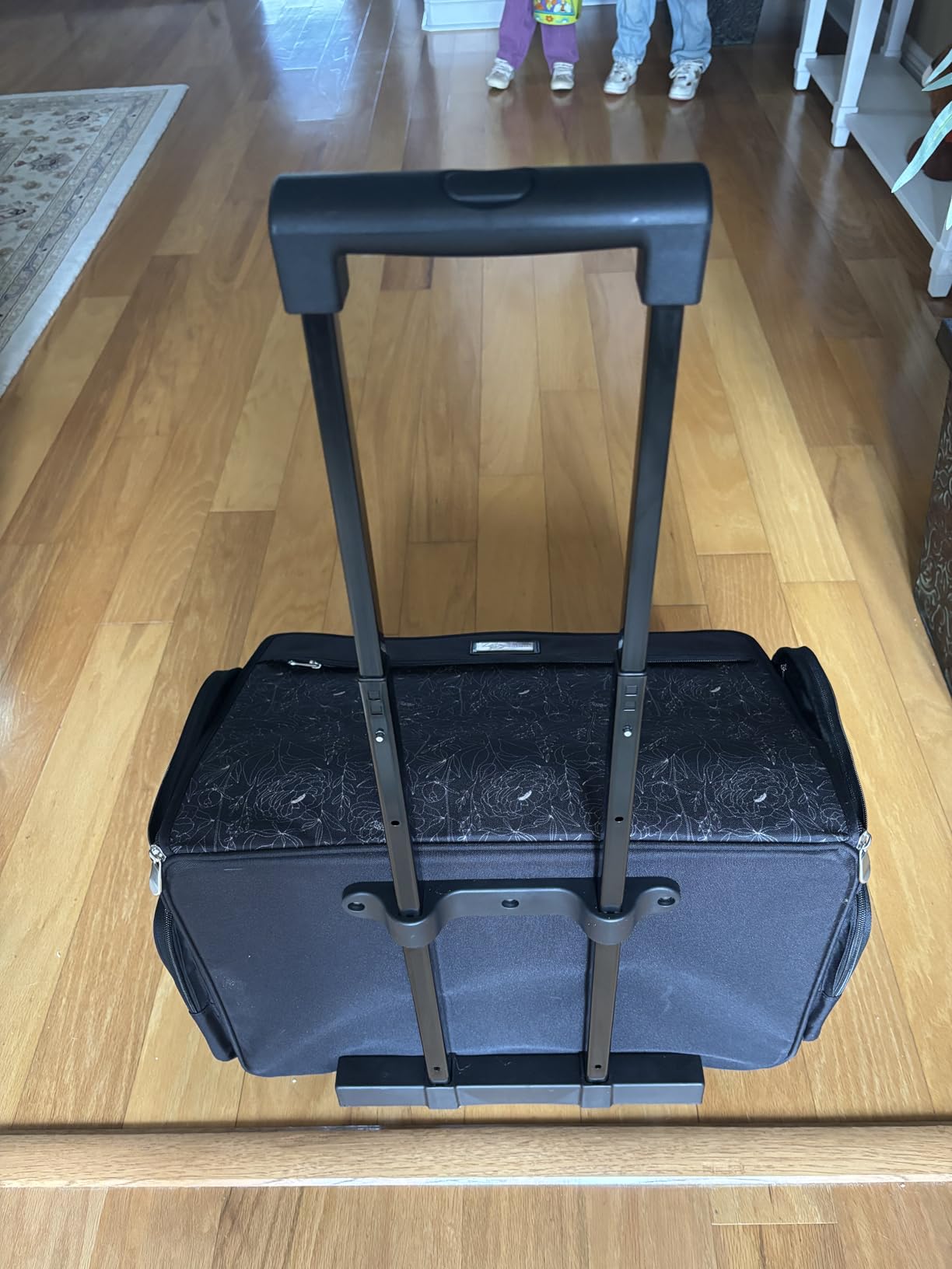 Everything Mary 4 Wheels Collapsible Deluxe Sewing Machine Storage Case, Black - Rolling Trolley customer photo 1