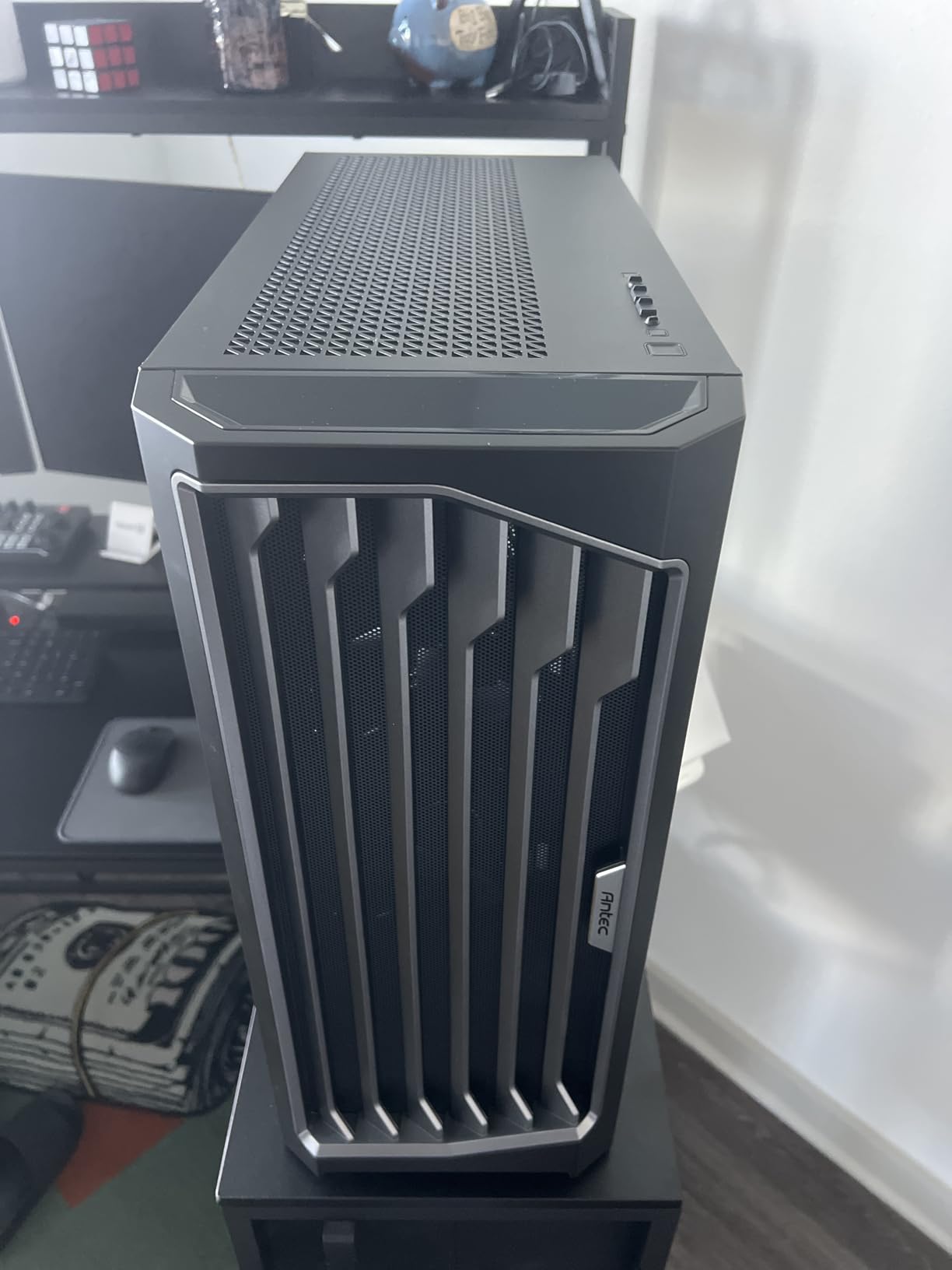 Antec Performance 1 FT, Full Tower, RTX40 Fully Compatible, Temp Display, 4 x Storm T3 PWM Fans, Type-C, Dual TG Side Panels, Removable Top Bracket, High Airflow Mesh Front Panel, E-ATX PC Gaming Case customer photo 1
