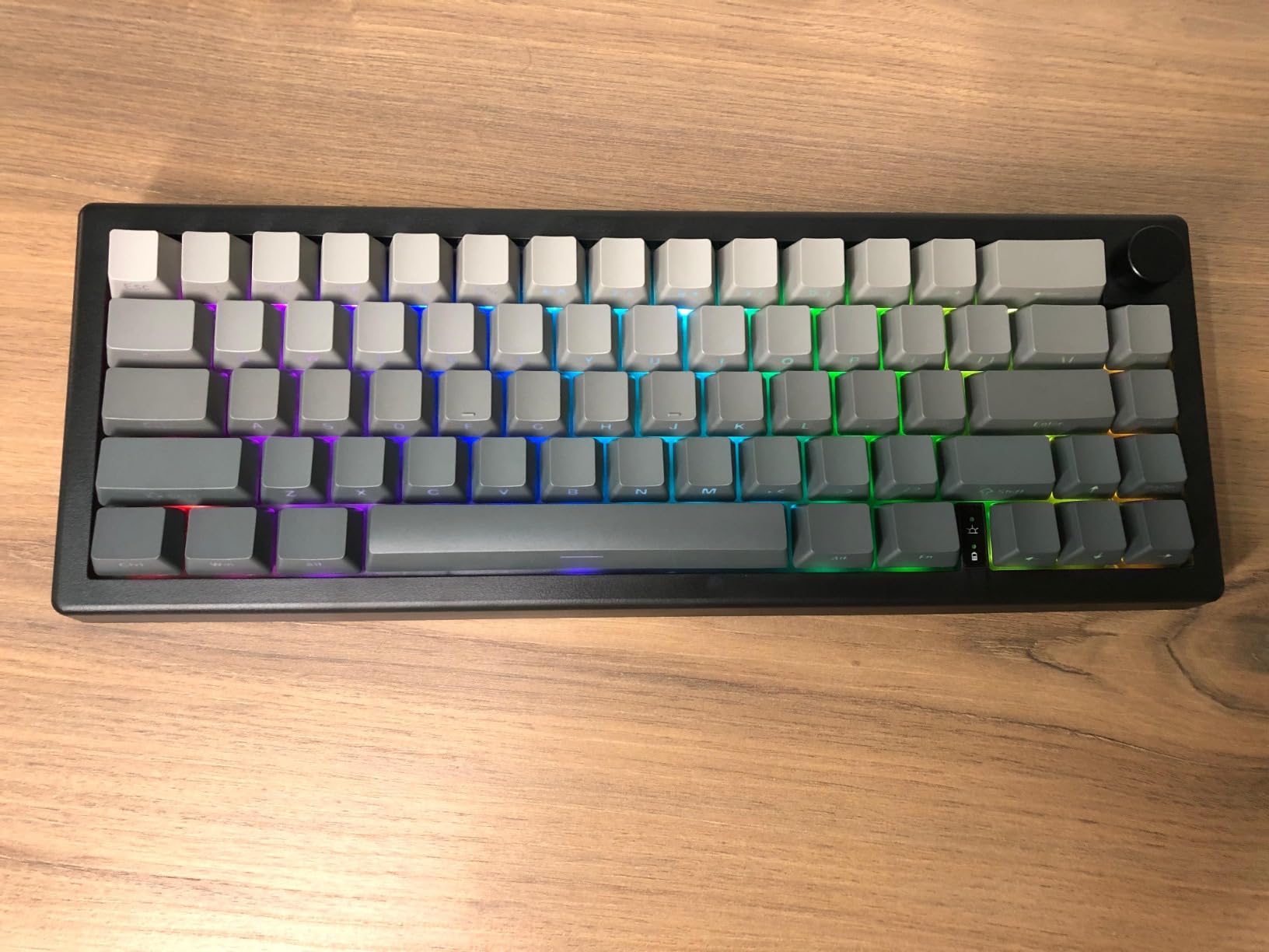 BOYI GMK67 Barebones Keyboard Kit, 65% RGB Hot-Swap Gasket Mounted Tri-Mode BT/2.4GHz/USB-C 4000mAh Wireless Custom Programmable Mechanical Gaming Keyboard DIY Kit with Knob (White) customer photo 2
