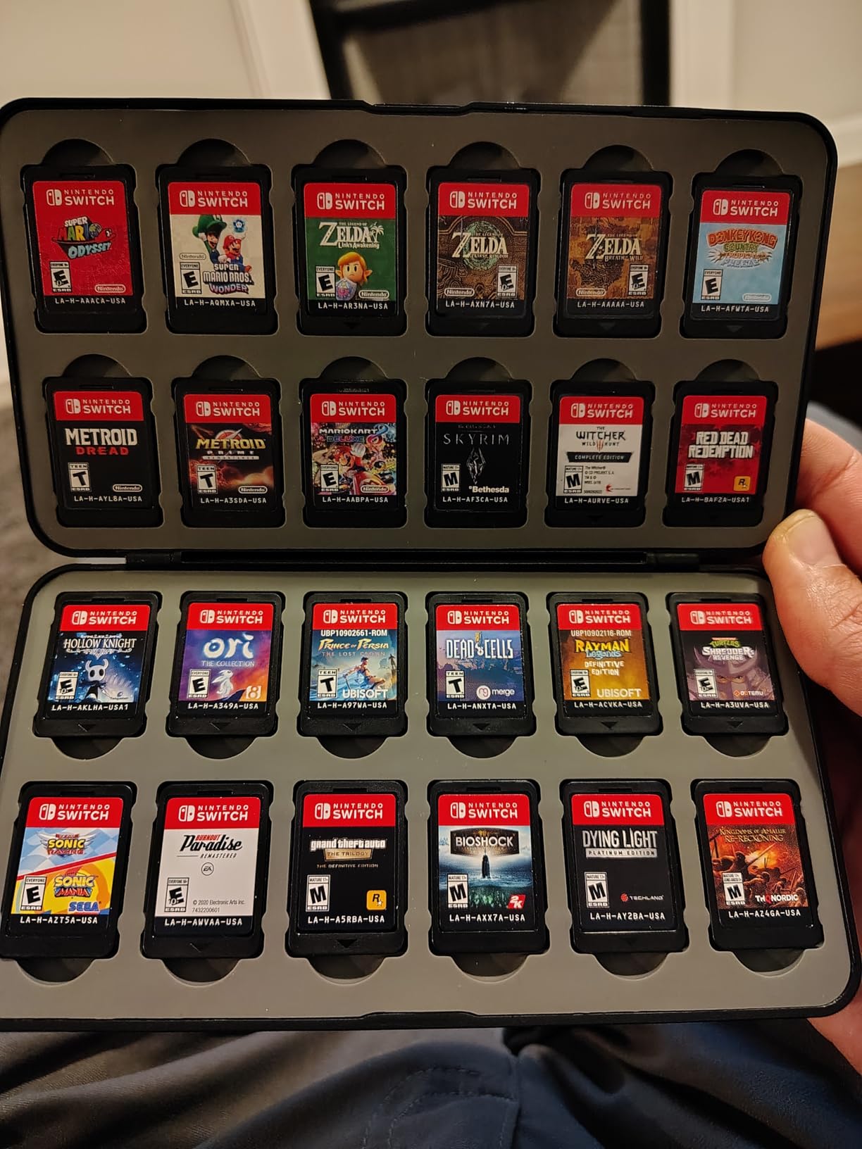 rapell 48 Game Card Case Compatible for Nintendo Switch 2/Switch/Switch lite, 48 Game Holder Cartridge Compatible for Switch Game Cards , Compact & Portable Game Storage Box customer photo 1