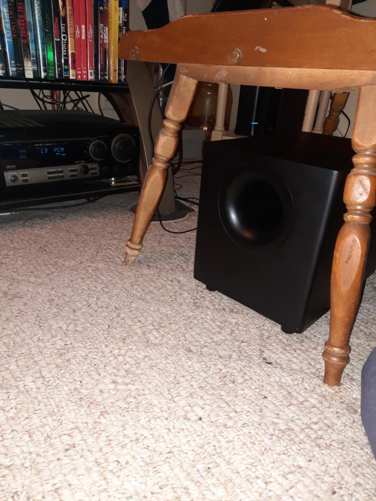 Relay PC Gaming Desktop Speakers - AP-SPKW2-US - Bookshelf-Style Design - 80 Watts - High Dynamic Range - Silk Dome Tweeters - Glass Fiber Woofers - White customer photo 2