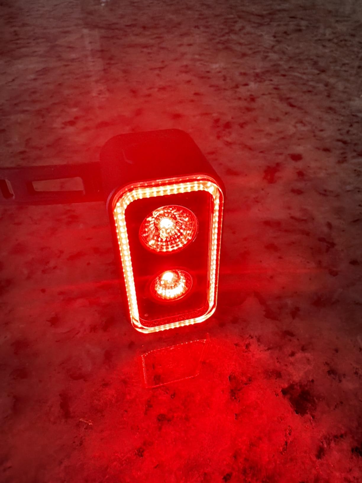 MagicShine SEEMEE 300/400 Bike Taillight,300/400 Lumen Bike Tail Light,360° Visible Smart Brake Sensor IPX6 Waterproof Rear Bike Light for Night Riding customer photo 2