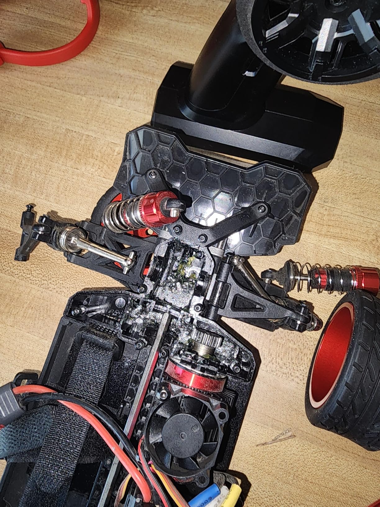 HYPER GO 14301 V3 1/14 RTR Brushless RC Drift Car with Gyro, Max 38 mph Fast RC Cars for Adults, 4WD All-Road Street Bash RC Truck customer photo 2