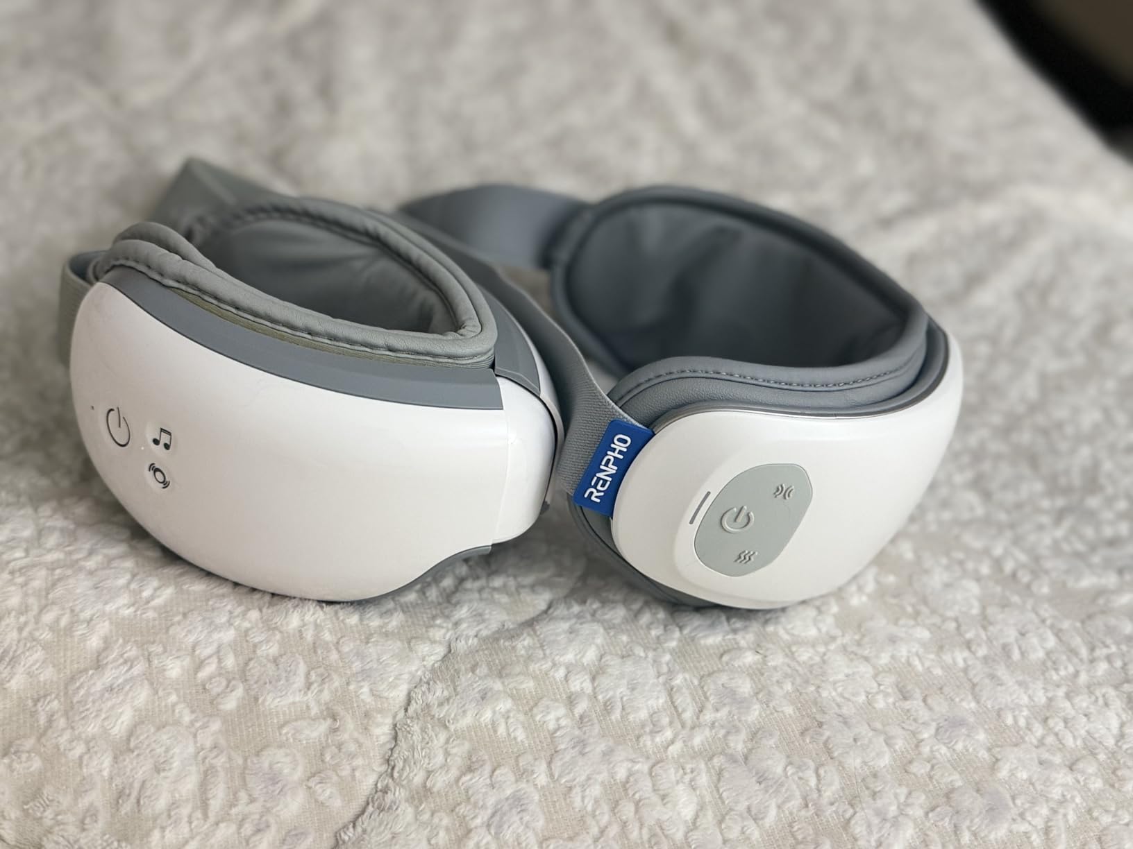 RENPHO Eye Massager with Heat and Cooling Voice Control, Fathers Day Dad Gifts for Husband Men, FSA Eligible HSA, Massaging Eye Mask for Dry Eyes Head Tension and Stress Relief - Eyeris 3 customer photo 1