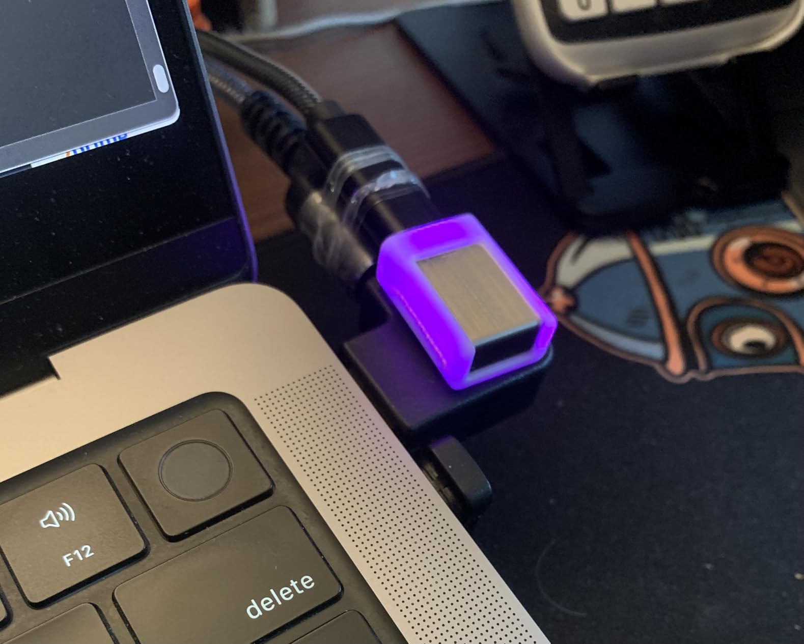MuteMe Mini - USB C - Illuminated Physical Mute Button for Zoom, Teams, WebEx & More (As Seen on Shark Tank) customer photo 2