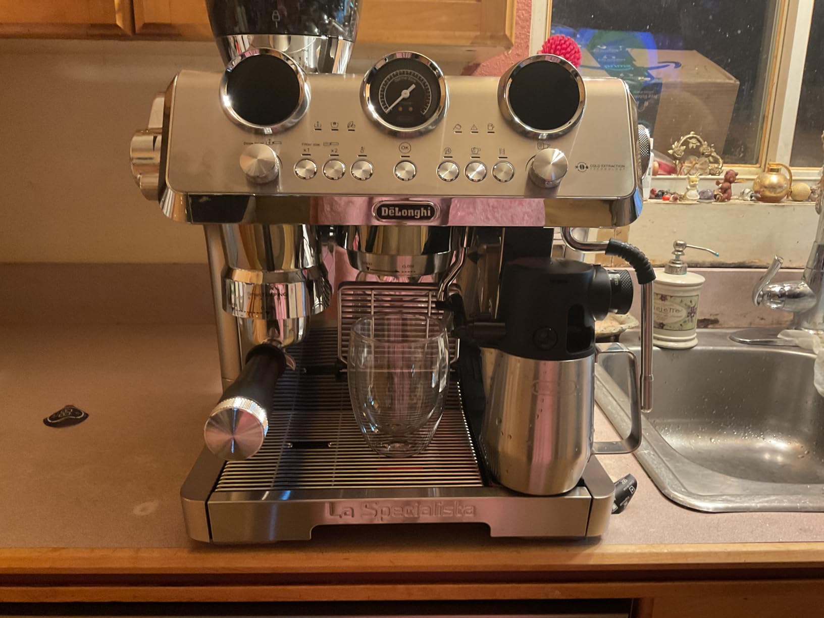 De'Longhi La Specialista Arte Evo Espresso Machine - Compact Cold Brew Coffee Maker with Grinder, Milk Steam Wand/Frother & Tamping Tools customer photo 2