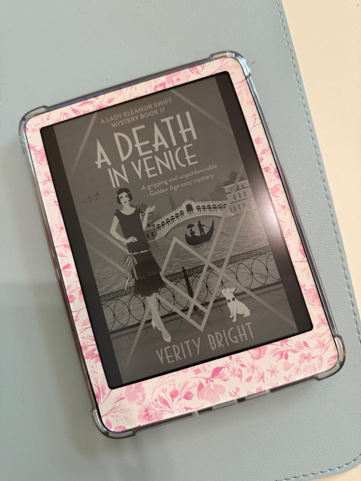 Amazon Kindle Paperwhite 16GB (newest model) - 20% faster, with new 7 inch glare-free display and weeks of battery life customer photo 1