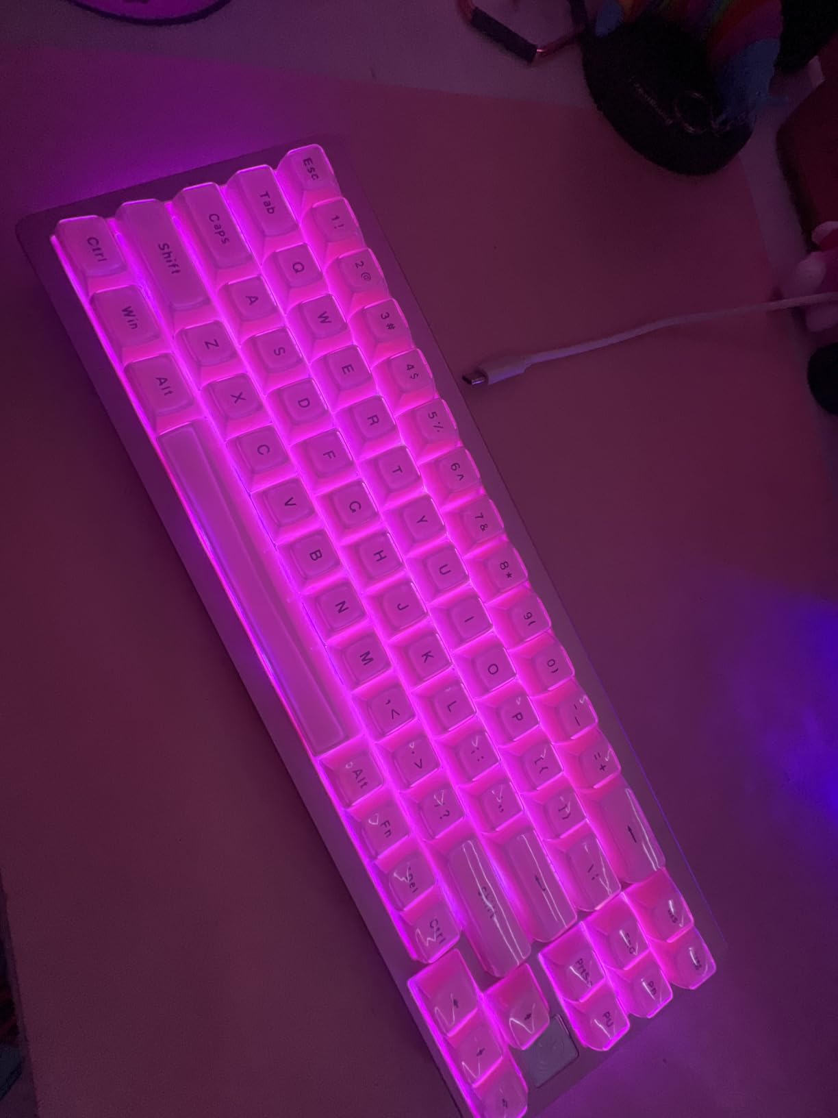 YUNZII AL71 75% Mechanical Keyboard,Full Aluminum CNC,Hot Swappable Gasket,2.4GHz Wireless BT5.0/USB-C Wired,NKRO Programmable RGB Backlight Creamy Typing for Win/Mac(Black,Crystal White Switch) customer photo 2