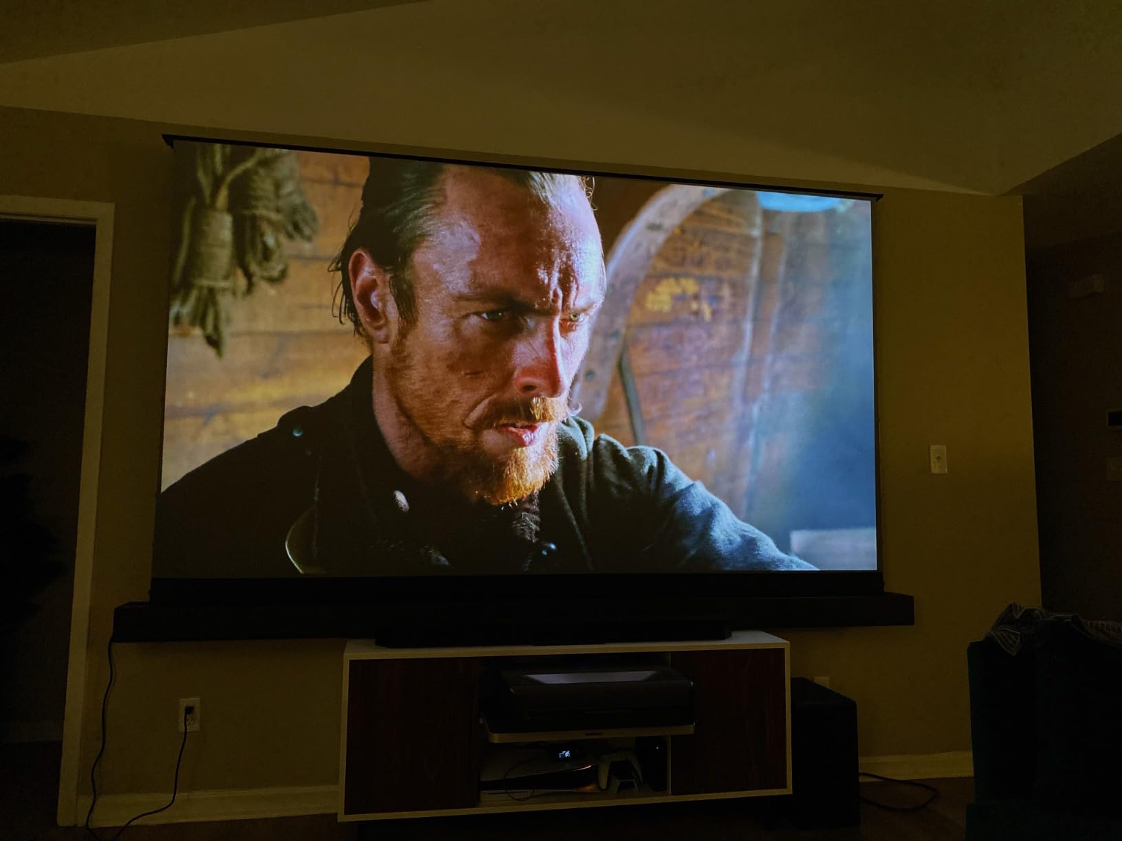 NexiGo Aurora Pro, Ultra Short Throw 4K Tri-Color Laser Projector, 2400 Lumens, Dynamic Laser Dimming, Dolby Vision and Atmos, 60W Speakers customer photo 1