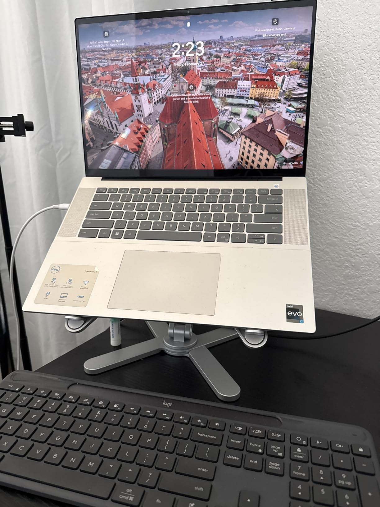 OMOTON LA10 360° Rotating Laptop Stand Riser for Desk, Ergonomic Foldable Computer Stand Adjustable Height Angles for Collaborative Work, Easy Storage Fit Macbooks, All Laptops up to 16 inches, Silver customer photo 2