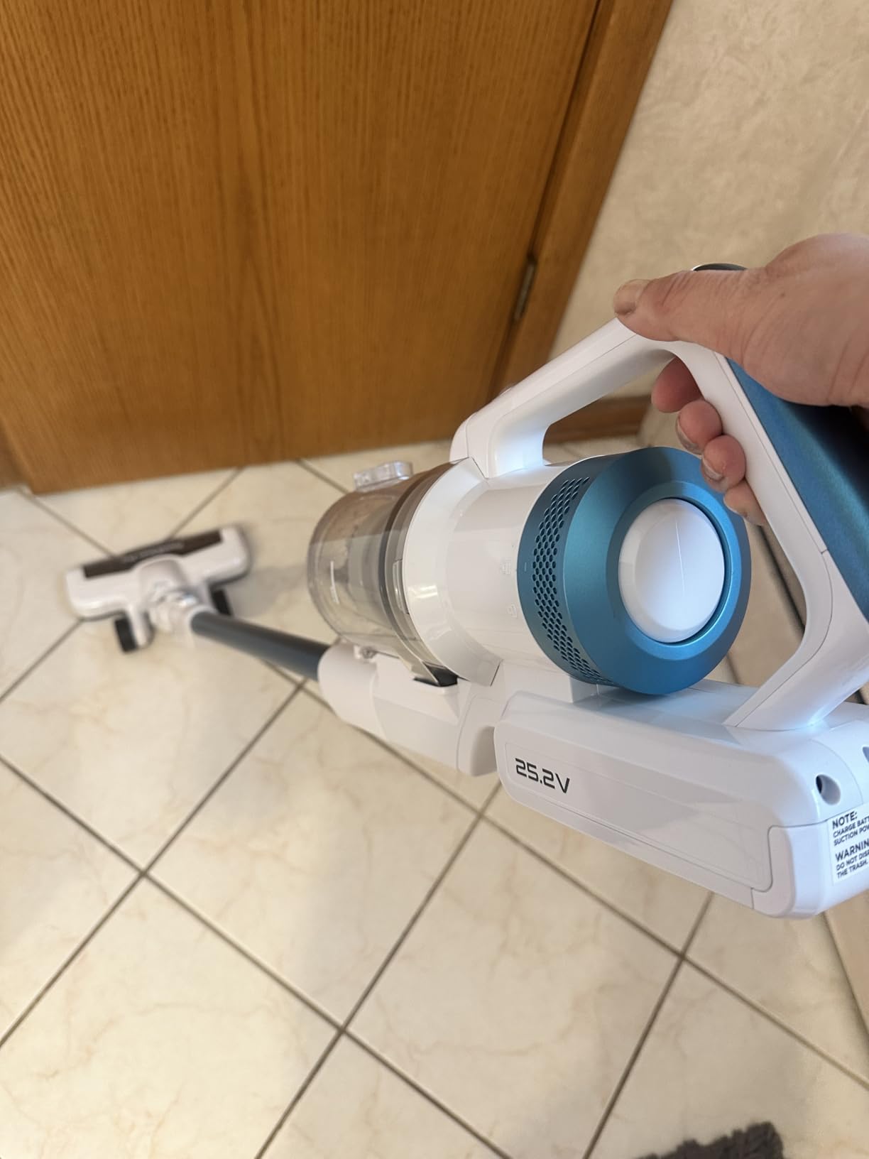 Eureka RapidClean Pro NEC280TL Cordless Stick Vacuum Cleaner - Lightweight 5.3 lbs, 40-Min Runtime, LED Headlights, 3 Power Modes, Ideal for Pet Hair, Hard Floors & Carpets customer photo 1