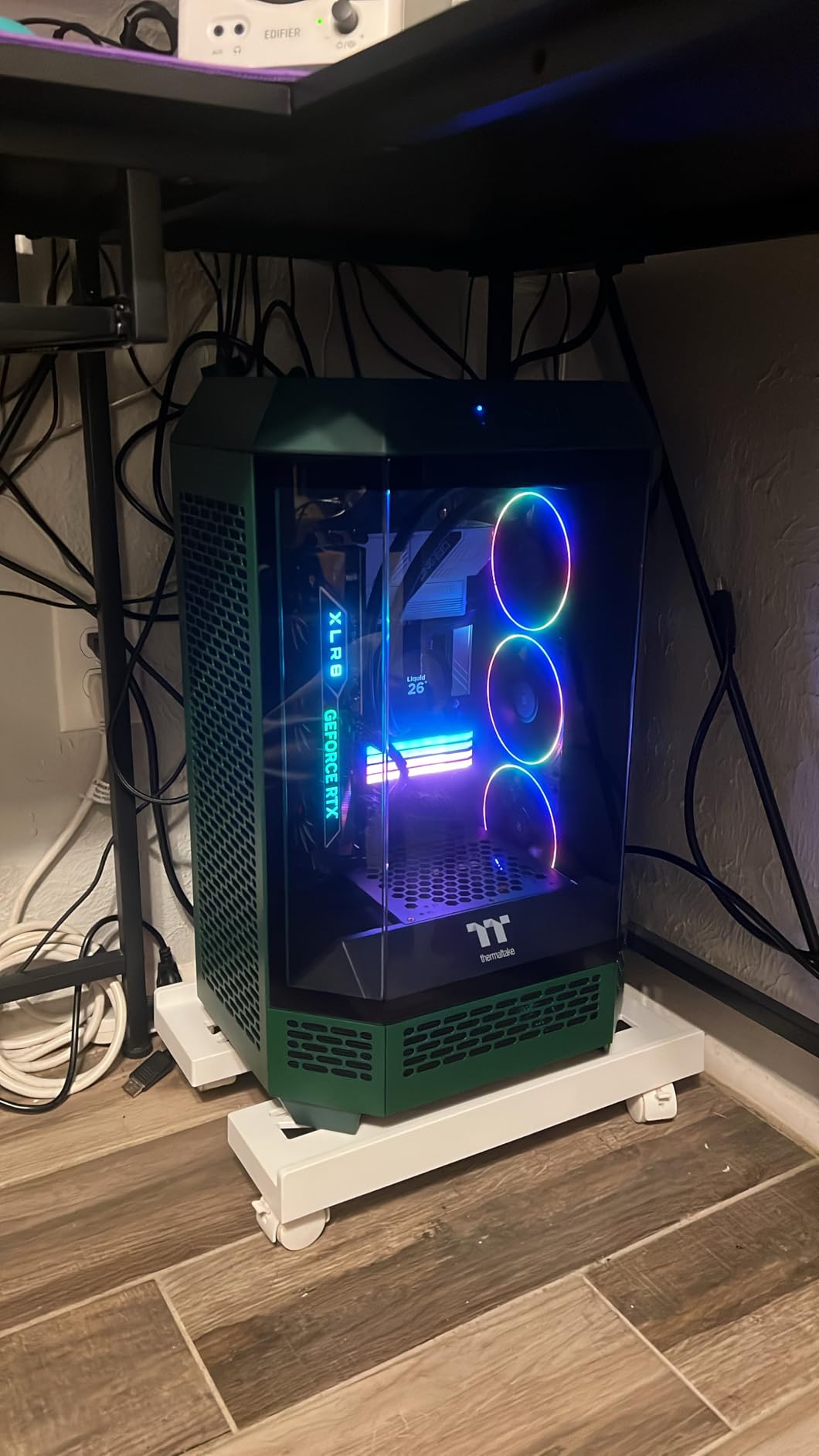 Thermaltake Tower 300/600 Series LCD Panel Kit; 3.9
