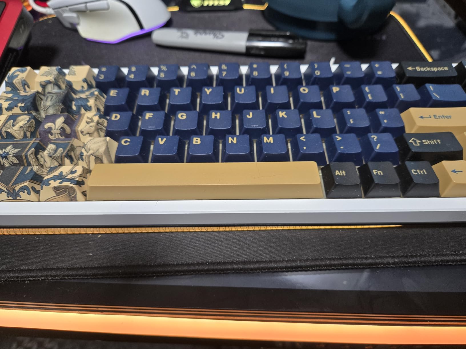 Blue Samurai PBT Double Shot Custom Keycap Set, 174 Keys Retro Gaming Key Caps Cherry Profile Keycaps for 61/64/68/84/87/100/104/108 Mechanical Keyboard customer photo 2