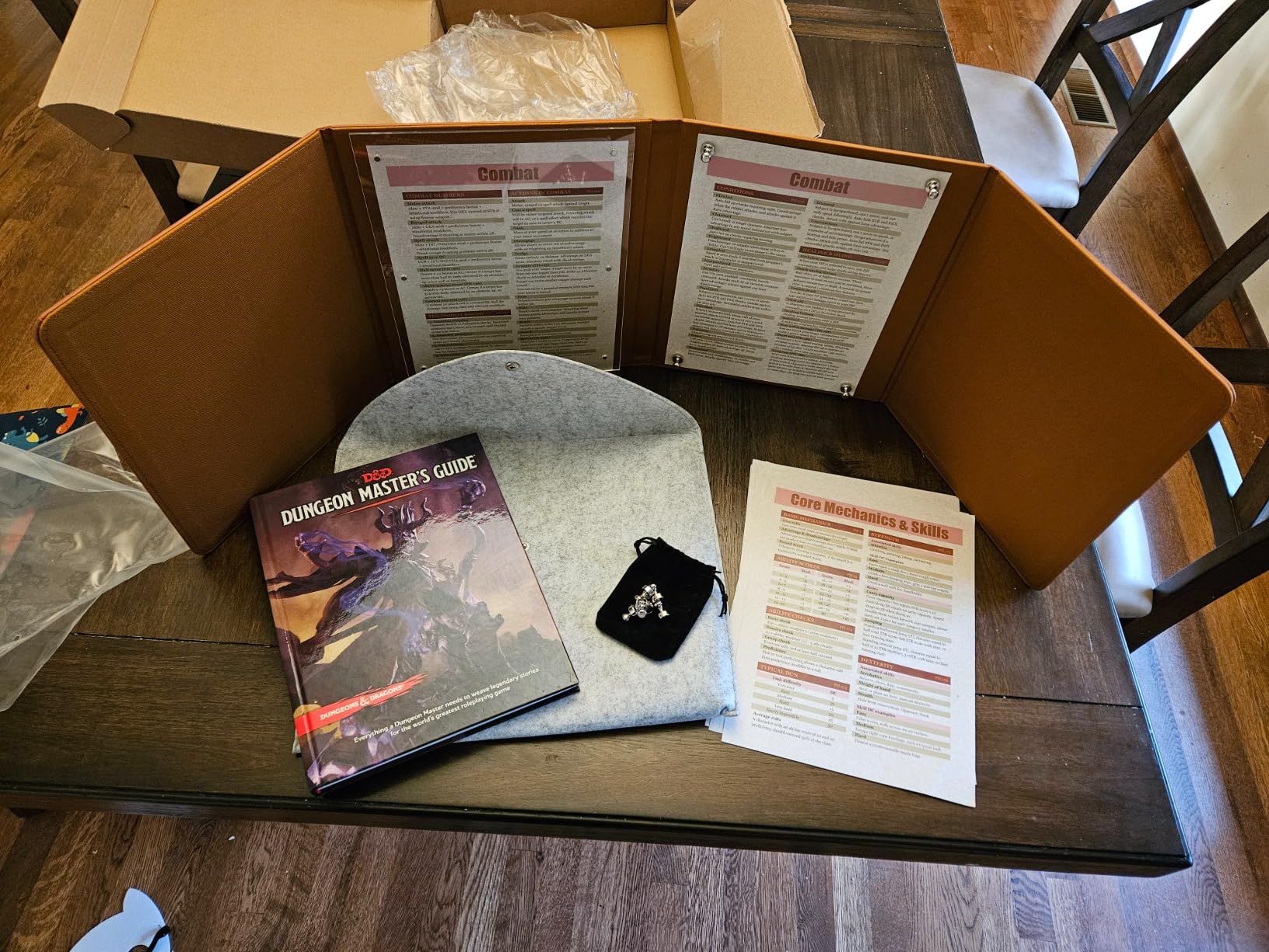 DND DM Screen 5e Dungeon Master Screen Deluxe Leather 4-Panel Customizable Magnetic Panel Game Master Screen with Magnetic Stickers, for Dungeons and Dragon, Pathfinder customer photo 1