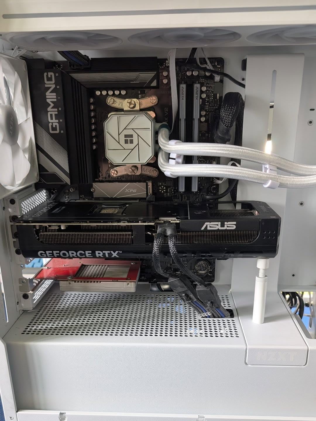 F360 RGB Core - 360mm Single-Frame Fan Unit with 3 x 120mm RGB Fans - Speed & Lighting Control - High Static Pressure & Airflow - Fluid Dynamic Bearings - 8 aRGB LEDs Per Fan - Black customer photo 1
