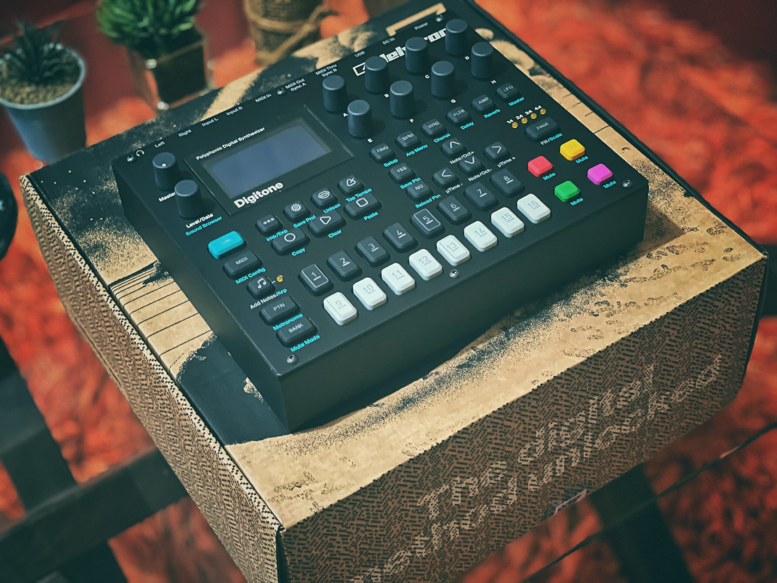 Digitakt II 16-Track Drum Computer and Sampler customer photo 1