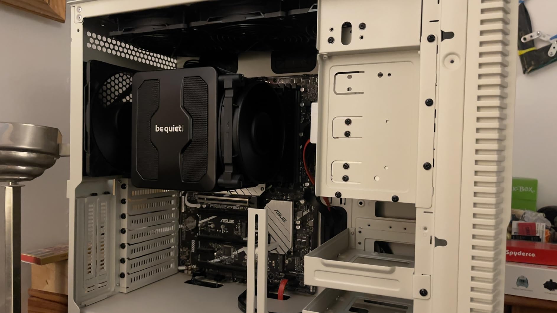 Dark Rock 5 CPU air Cooler | Extremely high Cooling Performance | 6 high-Performance Heat Pipes | Silent Wings 4 120mm PWM Fan | high RAM and VRM Cooler Compatibility | BK035 customer photo 2