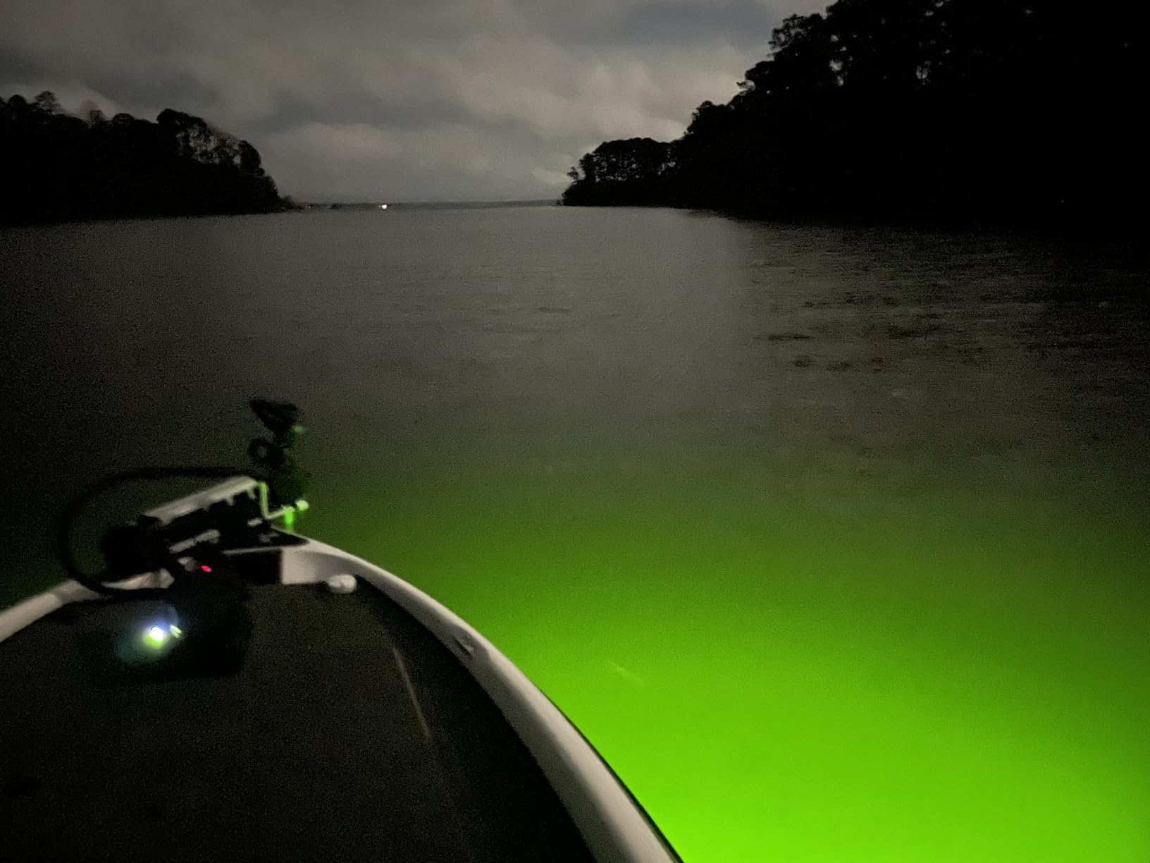 SF DC 12V LED Underwater Fishing Light 45W 70W 100W Fish Attracting Light Green Fishing Light Submersible for Dock and Boats customer photo 2