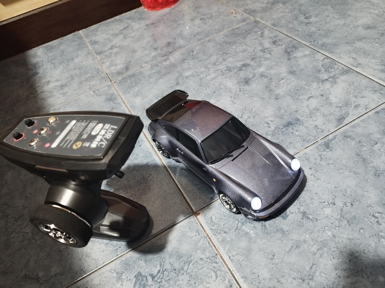 Skymaker 1/18 RC Drift Car with 3 Batteries Gyro LDRC LD1899 GTR R34 2.4GHz RWD Drifting Drift Cars for Adults with Alloy Car Shell(Blue) customer photo 1