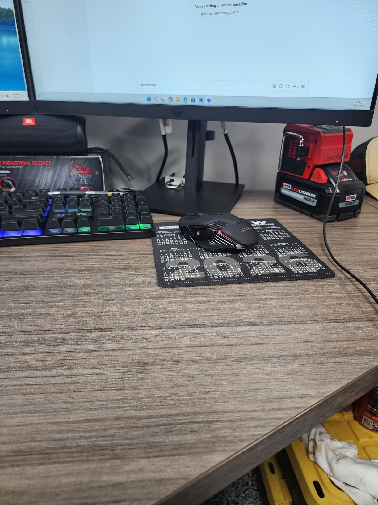 CHONCHOW USB Wireless Gaming Keyboard and Mouse Combo, LED Backlit Ergonomic Mechanical Feeling Keyboard, Rechargeable 2500mAh Battery, Anti-ghosting Keyboards 7D 3600DPI Mice for PC Gamer customer photo 1