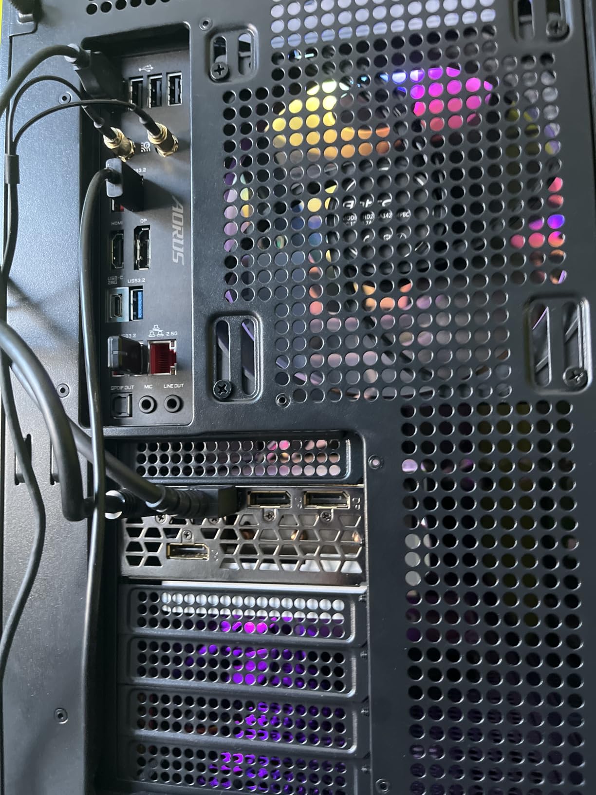 Antec Flux Wood, 5 x PWM Fans Included, High-Airflow Front Panel with Walnut Wood, Type-C, 420mm Radiator & Back Connect Motherboard Support, Up to 9 Fans Simultaneously, Mid-Tower E-ATX PC Case customer photo 2