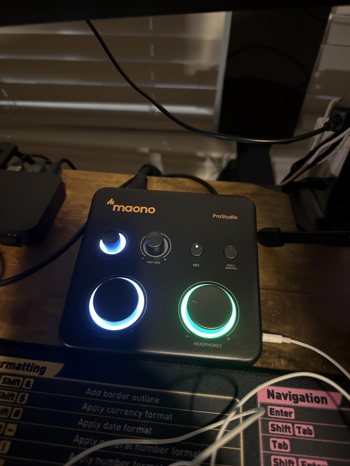 MAONO USB Audio Interface for PC: Interface with XLR Input 24-bit/192kHz Routing Software LOOPBACK ASIO Driver for Recording Music customer photo 2