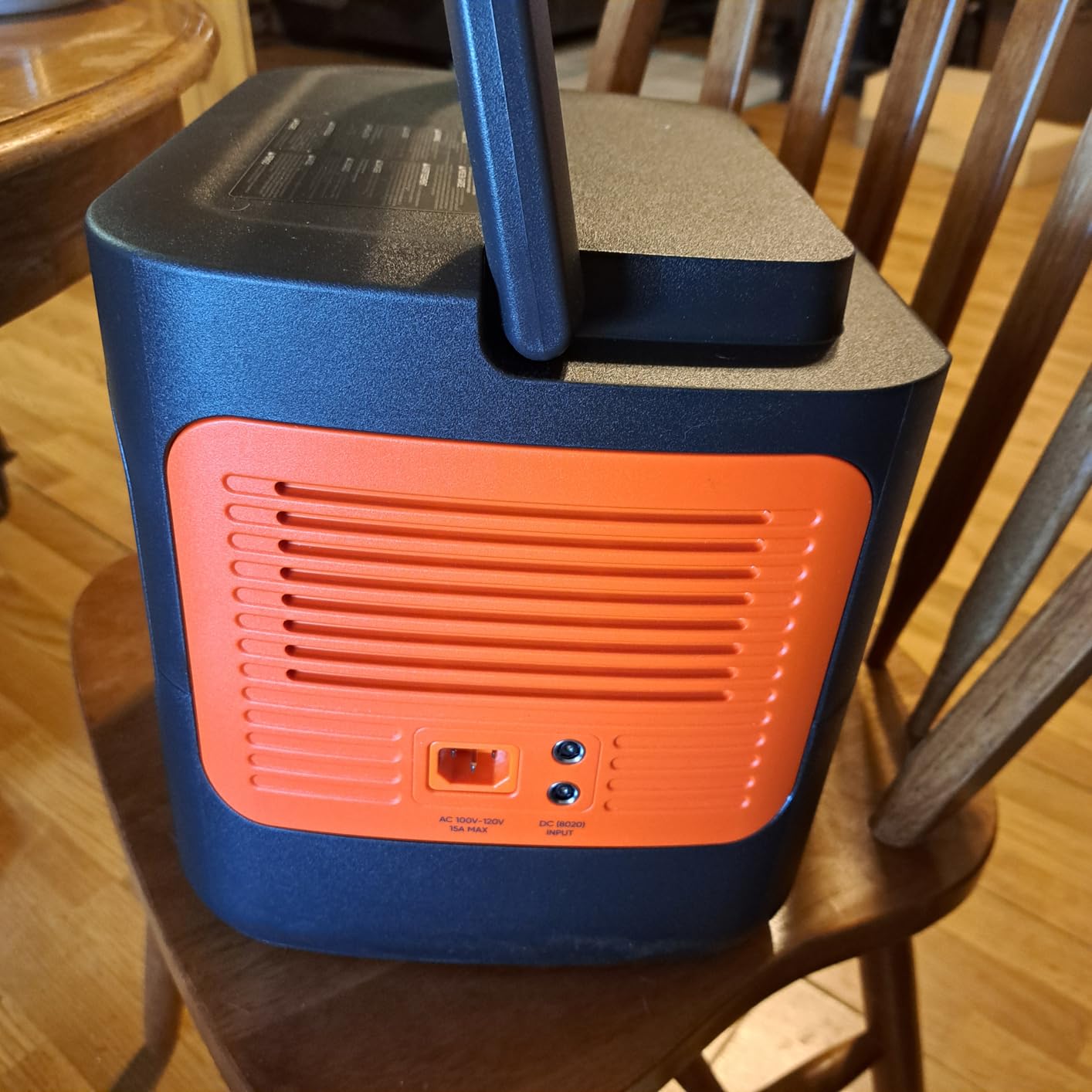 Jackery Explorer 2000 v2 Portable Power Station, 2042Wh LiFePO4 Home Backup Battery, 2200W Solar Generator, USB-C PD 100W Fast Charging for Emergencies, Power Outages, Camping customer photo 2