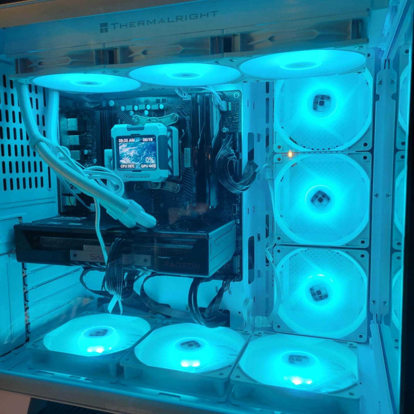 F600 PC Case - Pre-Installed 7 PWM ARGB Fan, ATX Mid-Tower Gaming PC Case, 270° Panoramic Glass with Type-C, FOIFKIN (Black, F600) customer photo 1