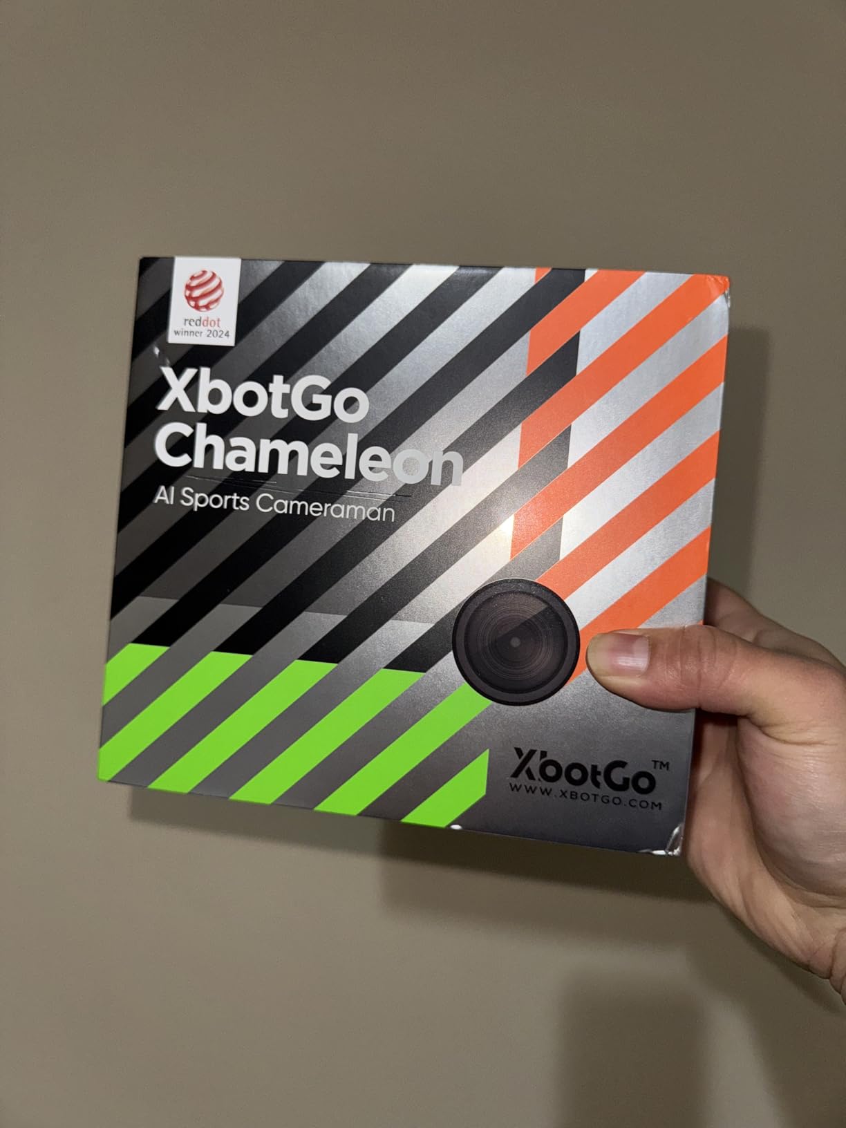 XbotGo Chameleon AI Auto Sports Action Camera - 4K 60FPS Soccer Camera and Basketball Tracking Camera for Team Sports, Live Streaming, No Subscription, Works with iOS & Android customer photo 2