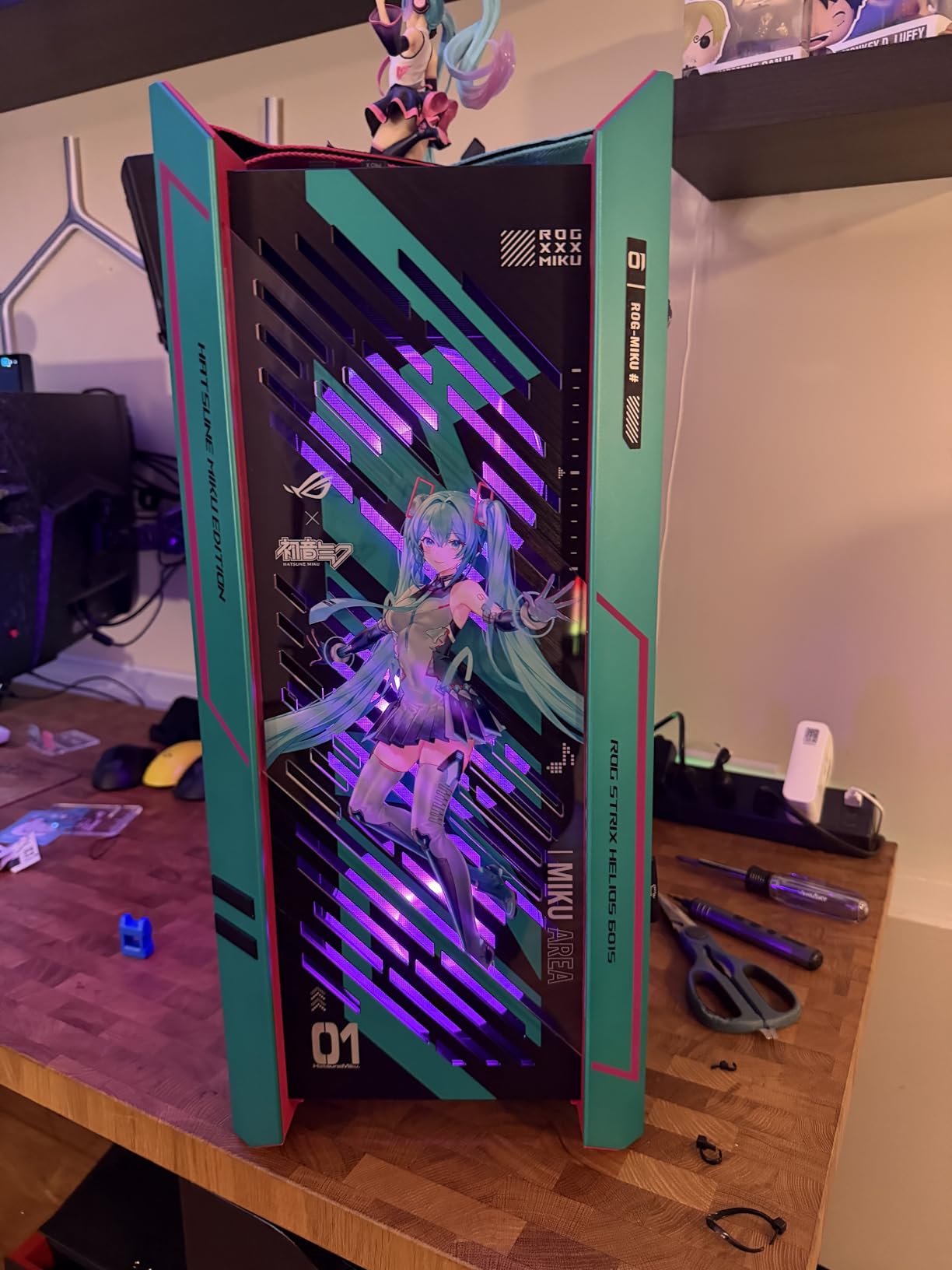 NZXT F420 RGB Core - 420mm Single-Frame Fan Unit with 3 x 140mm RGB Fans - Speed & Lighting Control - High Static Pressure & Airflow - Fluid Dynamic Bearings - 8 aRGB LEDs Per Fan - Black customer photo 2