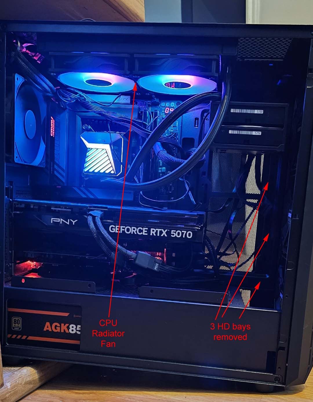 DARKROCK Classico Max Storage Master E-ATX Computer Case with 4x120mm Black Fan, 10 x3.5 HDD+3 x2.5 SDD USB 3.0 Ready, 360mm Radiator Supported, Vertical Slots for GPU Vertically Mount - Black customer photo 1