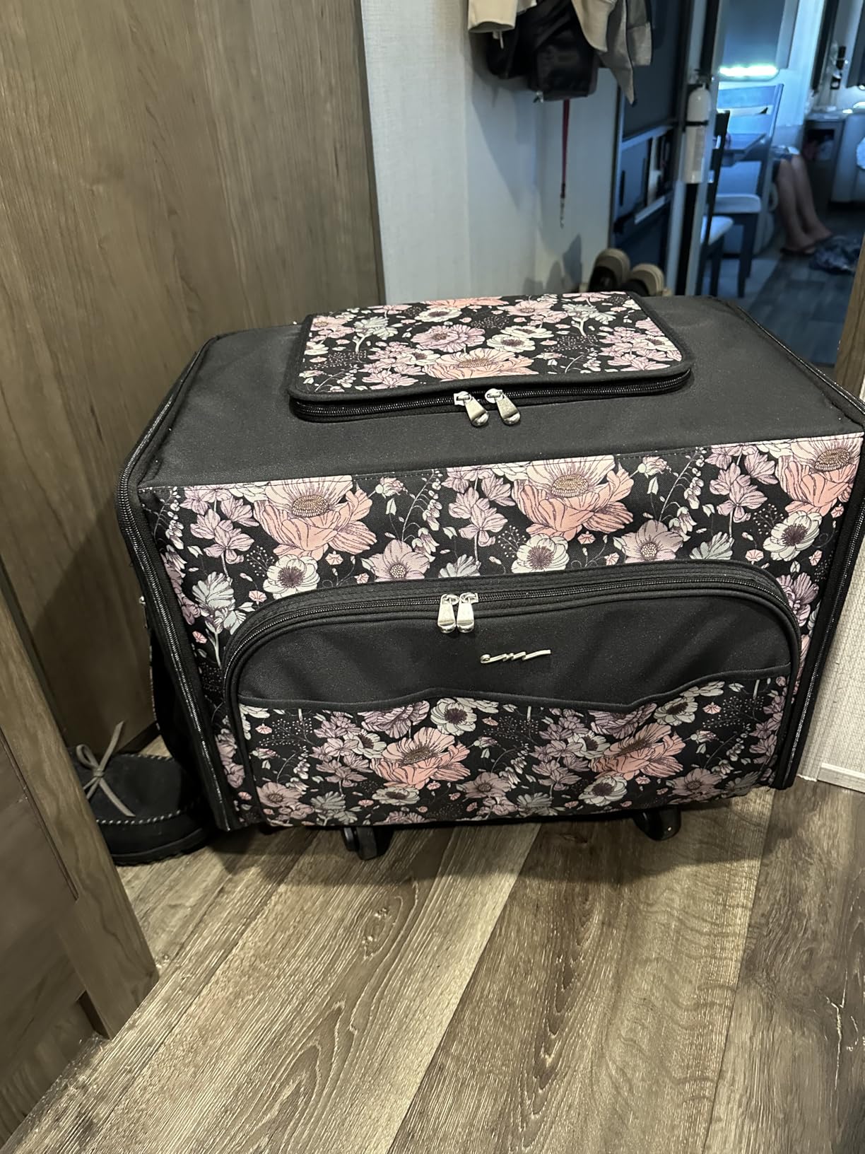 Everything Mary XL Flat-Top Rolling Sewing Machine Case - Purple Flower Craft Bag with Wheels customer photo 1
